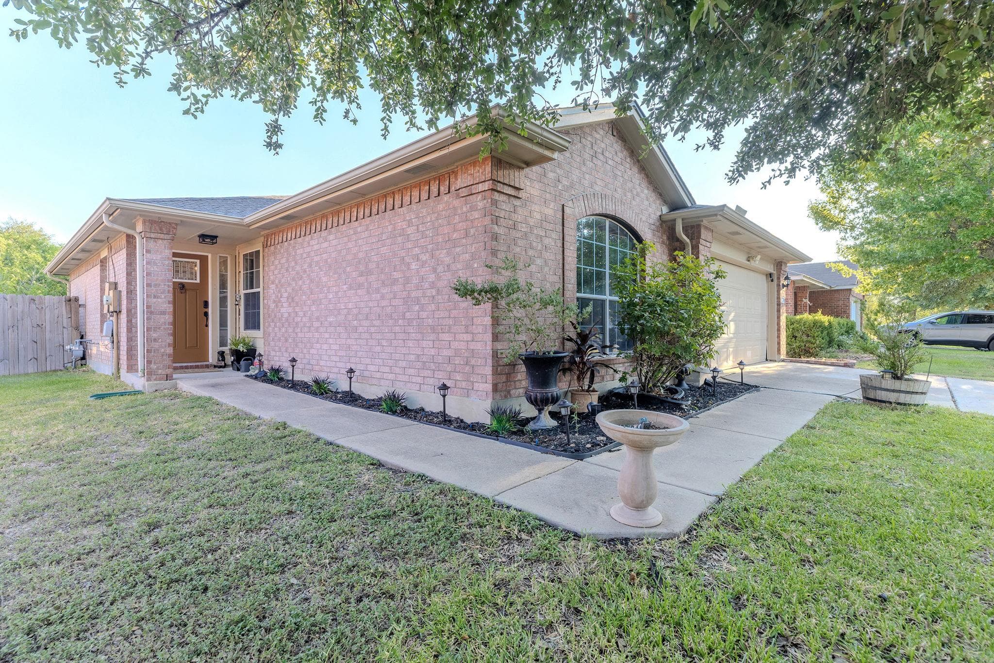 3133 Clinton Pl
