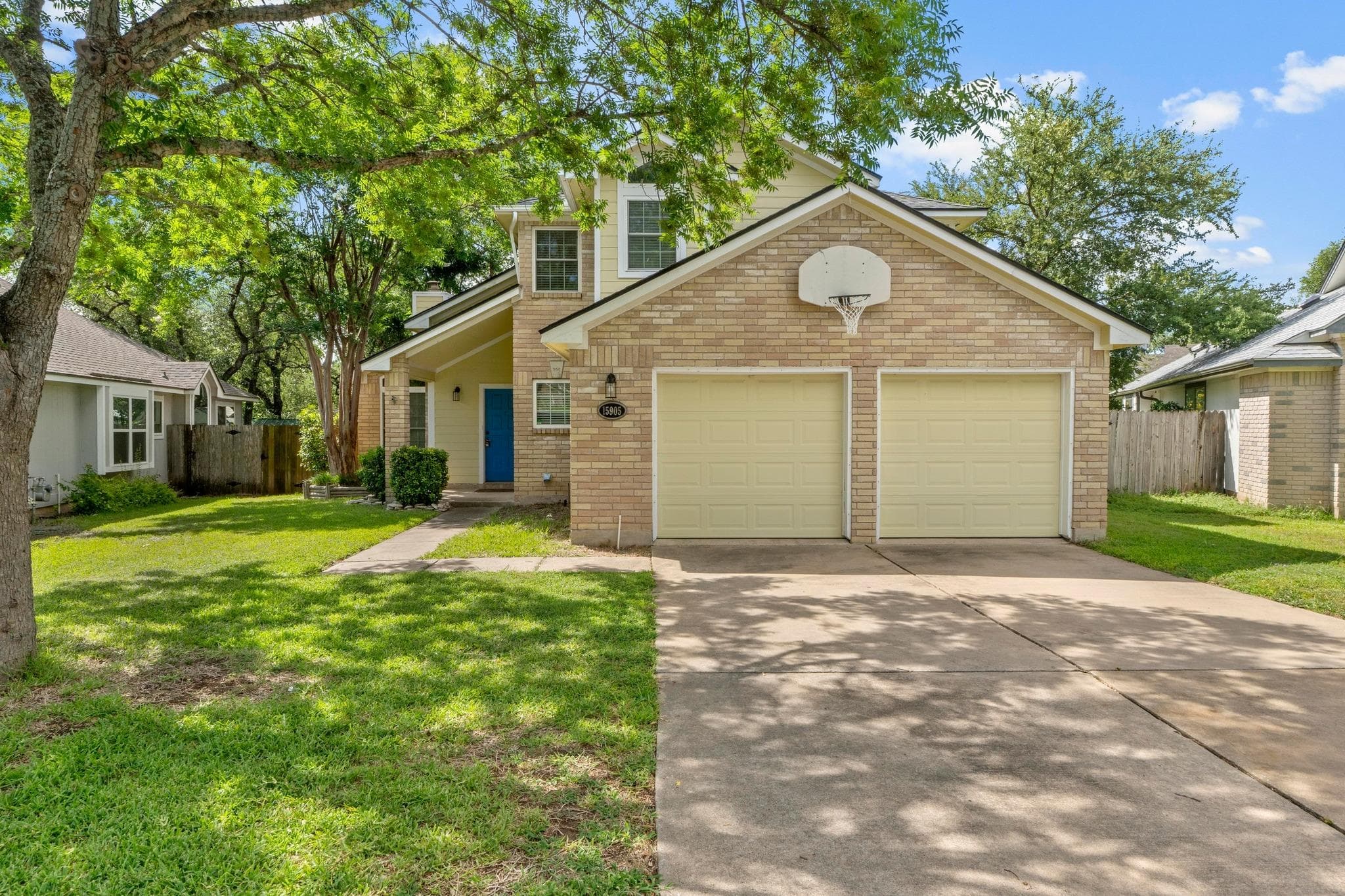 15905 De Peer Ave