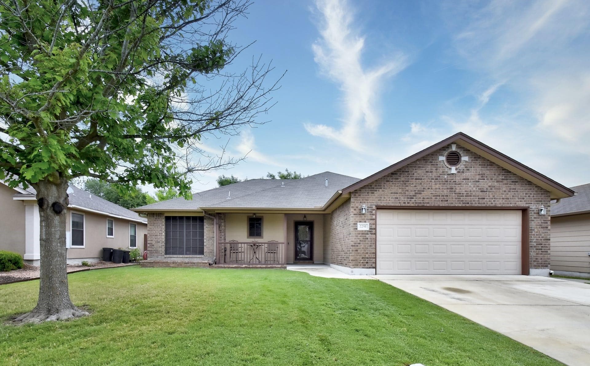2251 Hazelwood Dr