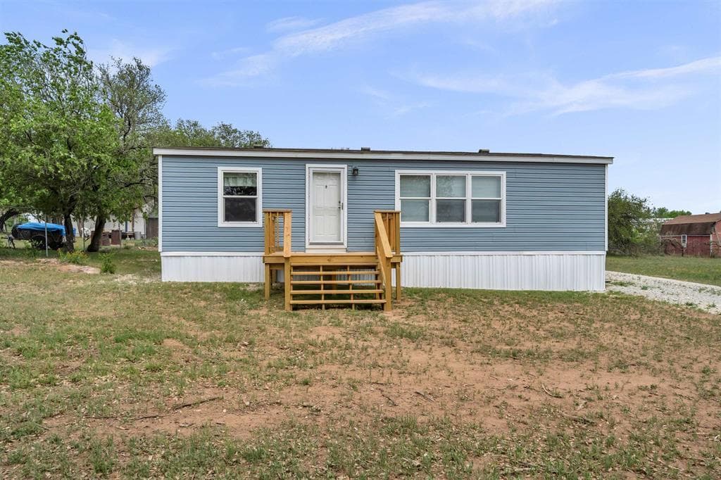 156 Julie Dr