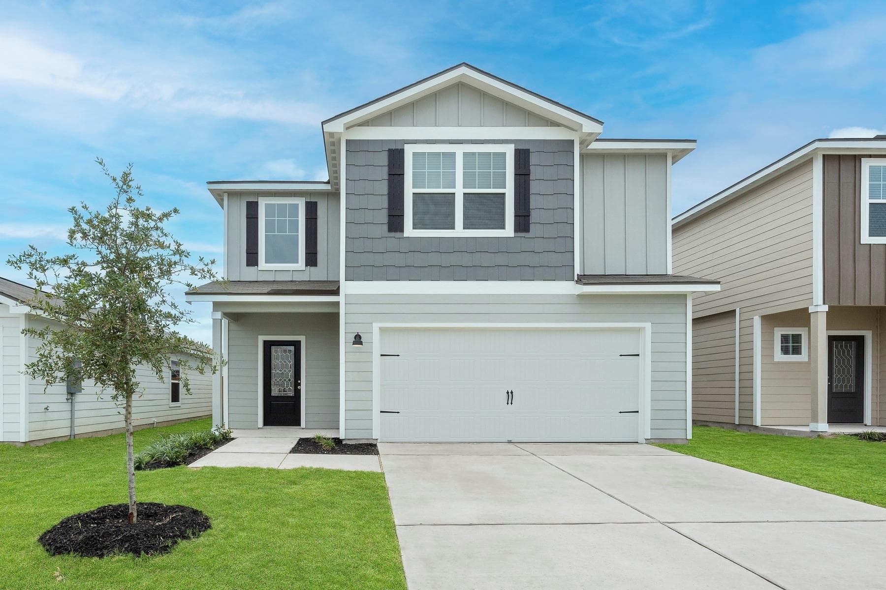 242 Myrtle Oak Dr