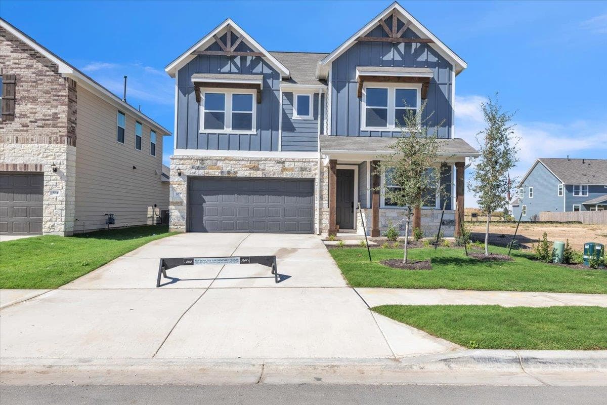 302 Willow Heights Dr