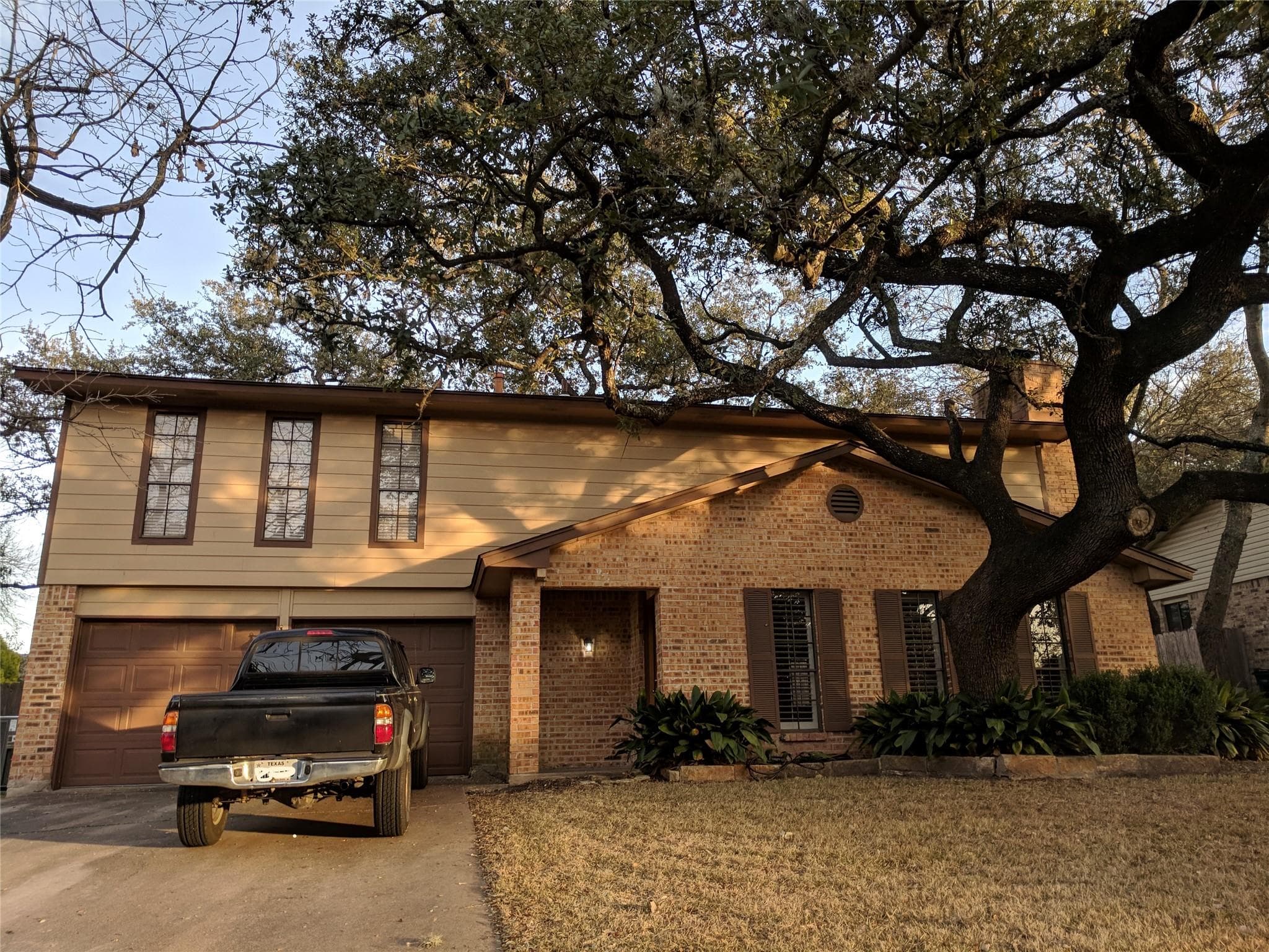 8415 Loralinda Dr
