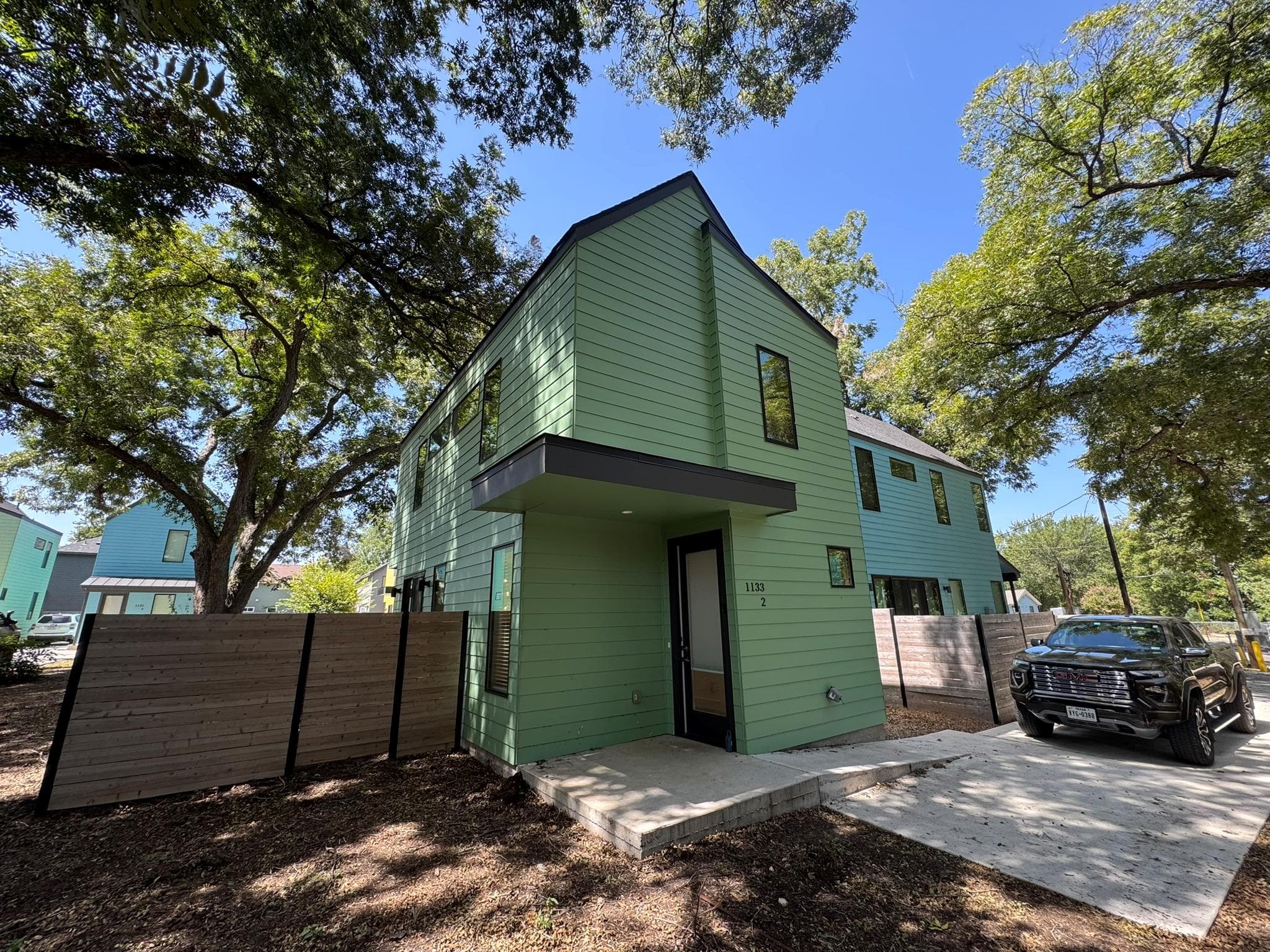1133 Walton Ln #2