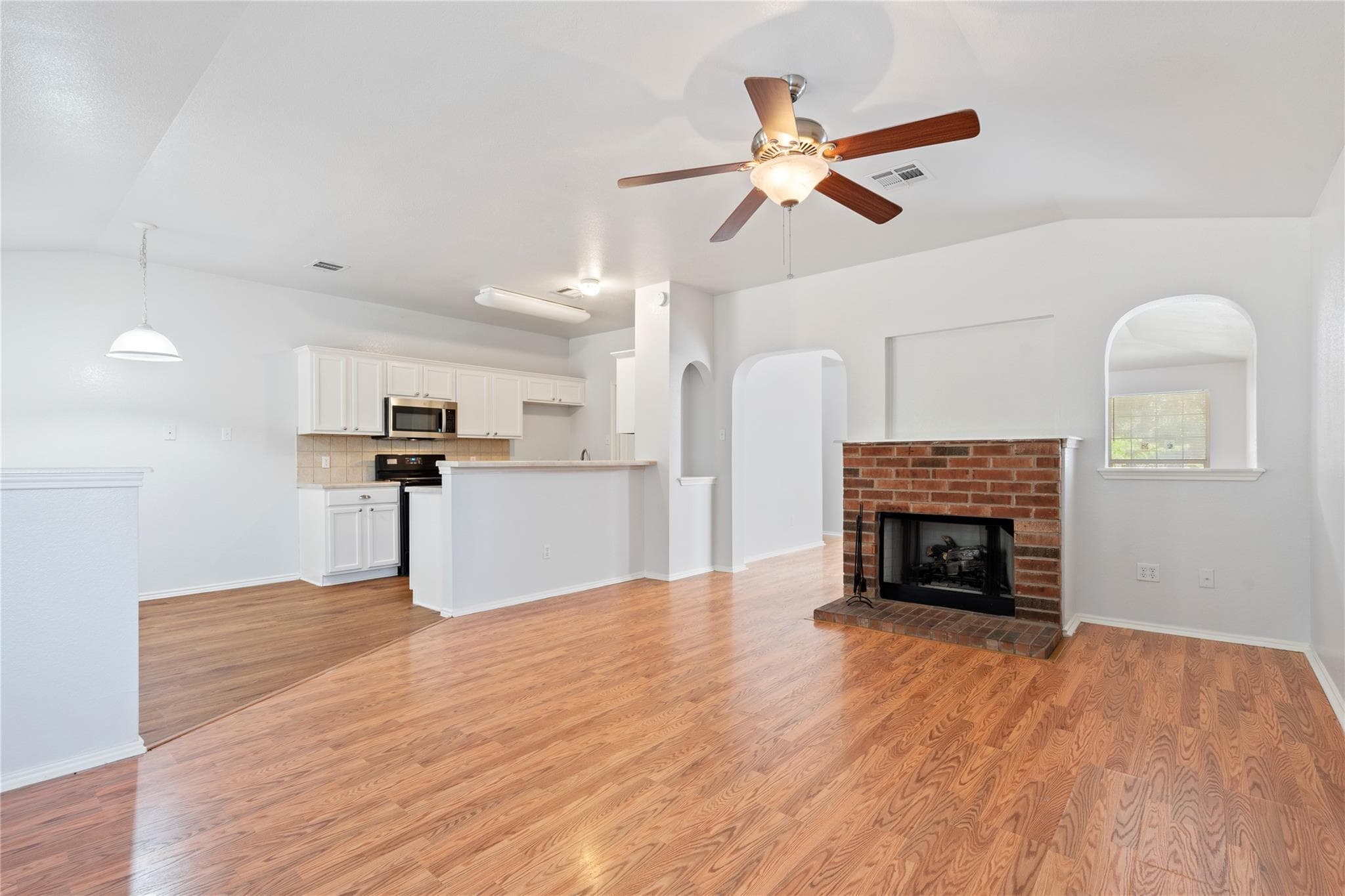 3307 Blue Ridge Dr