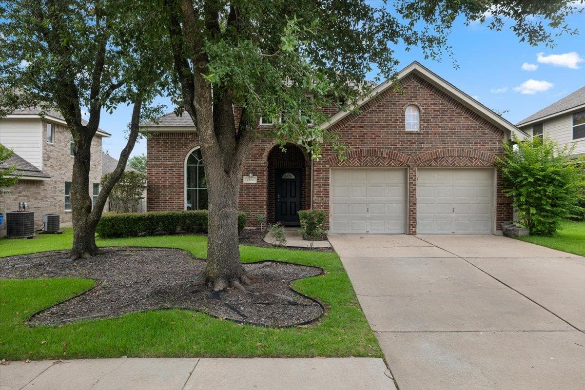 2304 Village View Loop