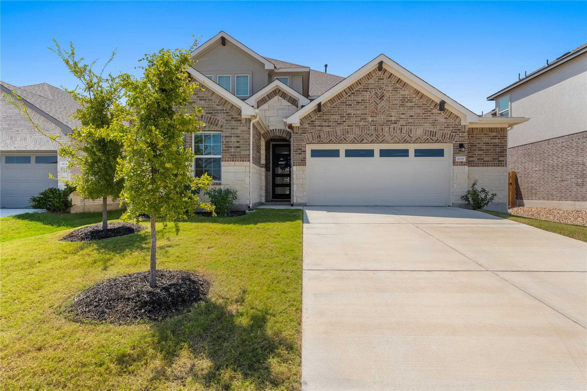 1828 Walnut Grove Bnd