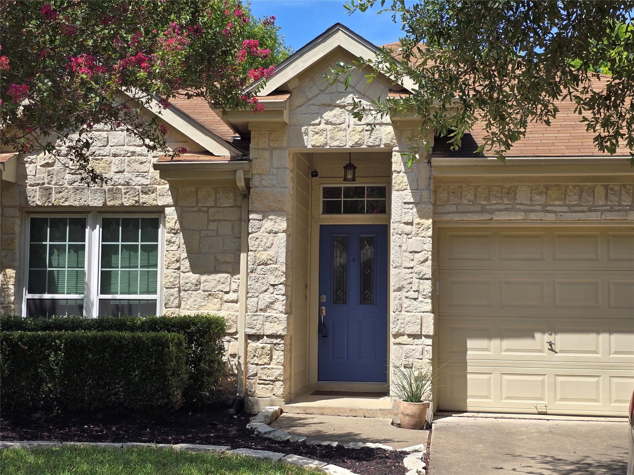 17002 Cranston Dr