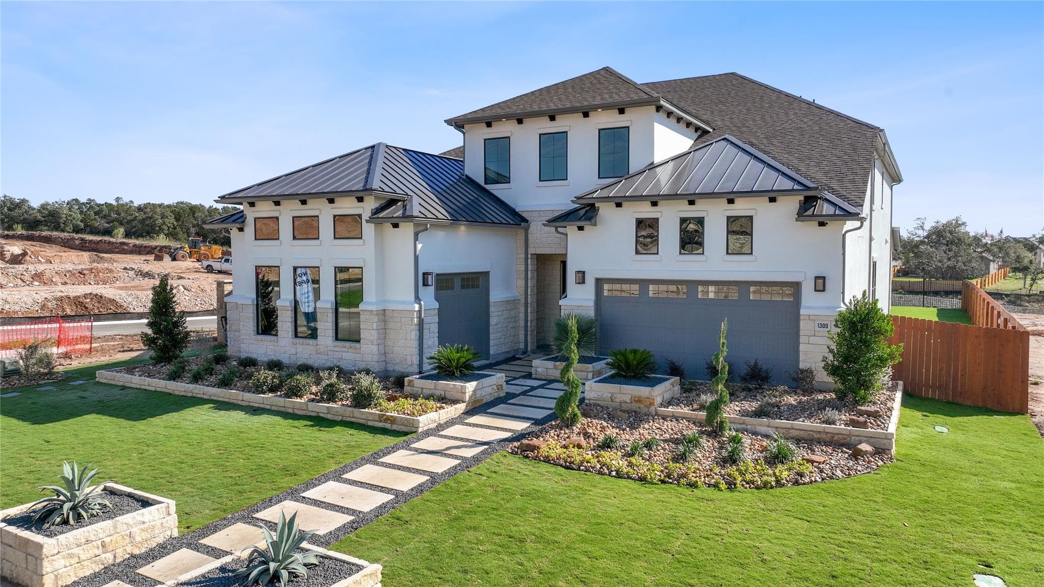 1300 Shelby Ln