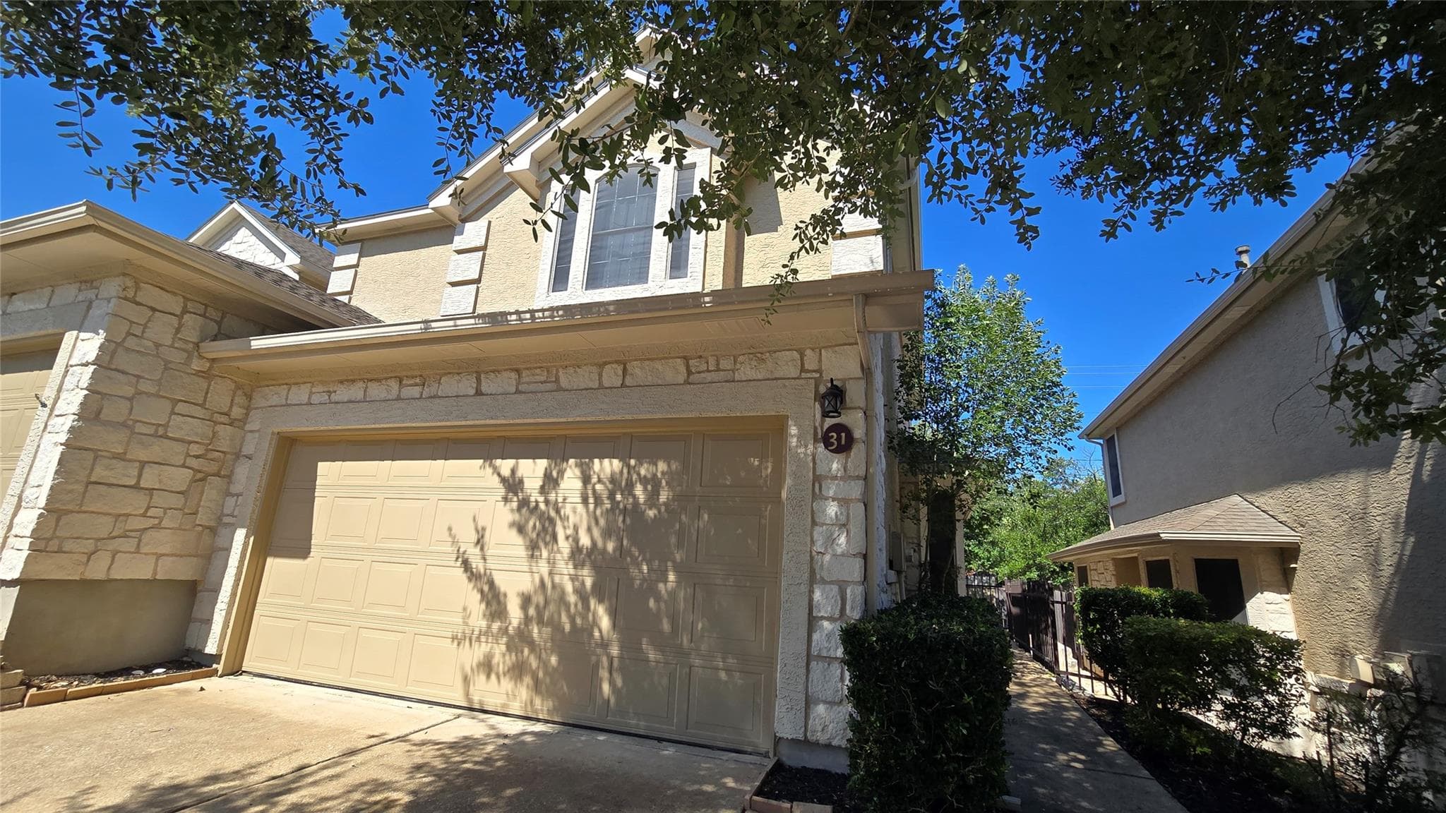 3300 Forest Creek Dr #31