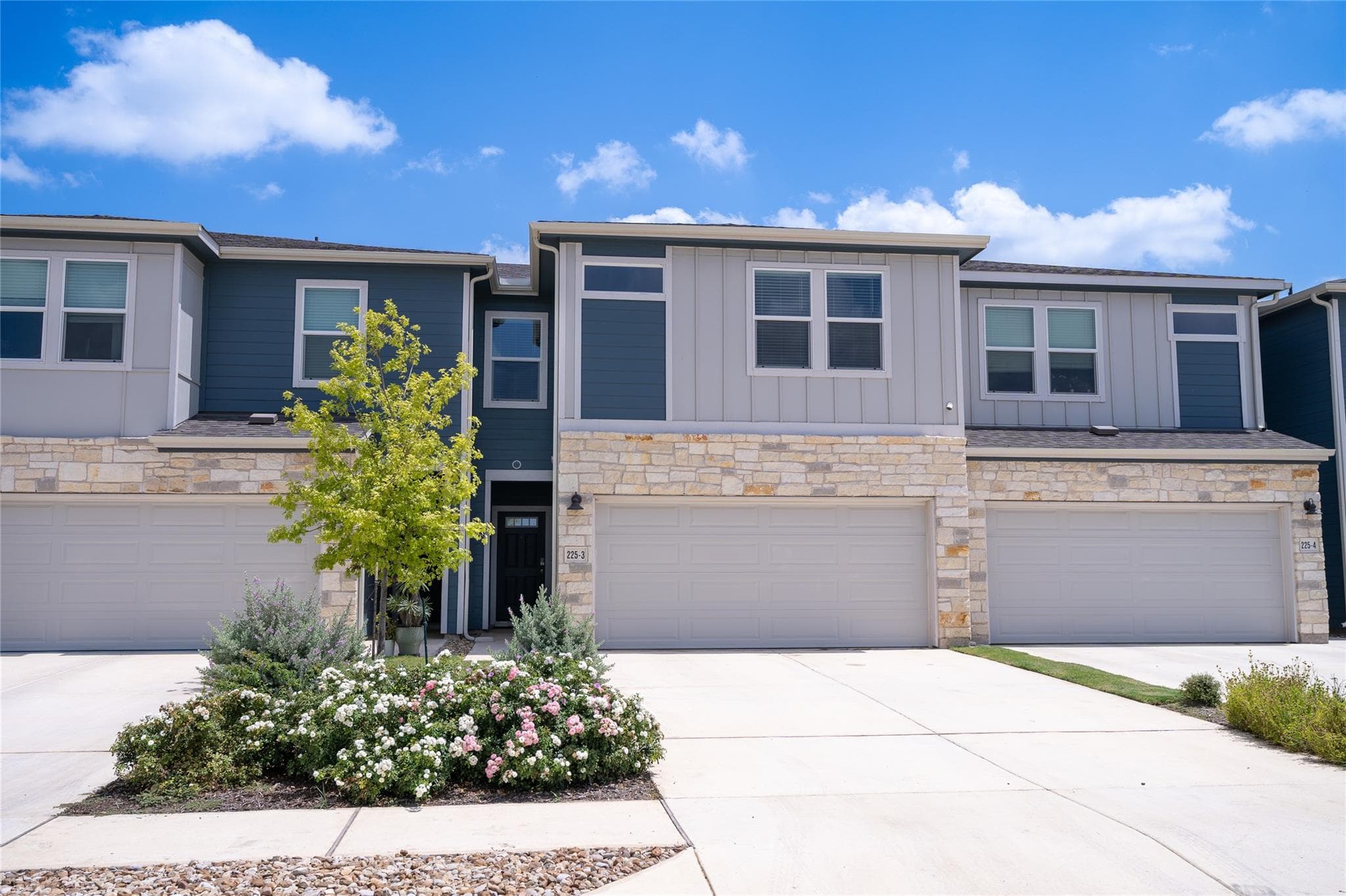 225 Texas Agate Dr #3