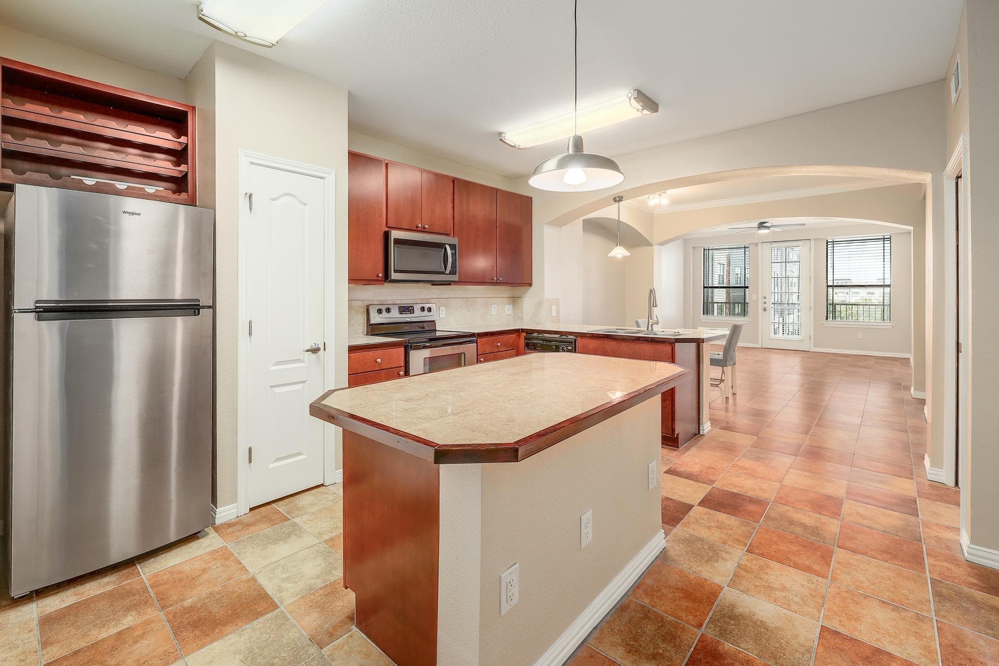 2505 San Gabriel St #304
