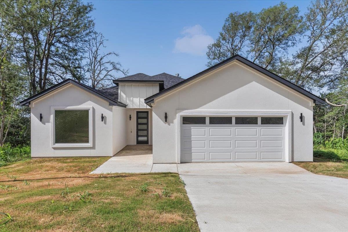 248 Kaukonahua Ln