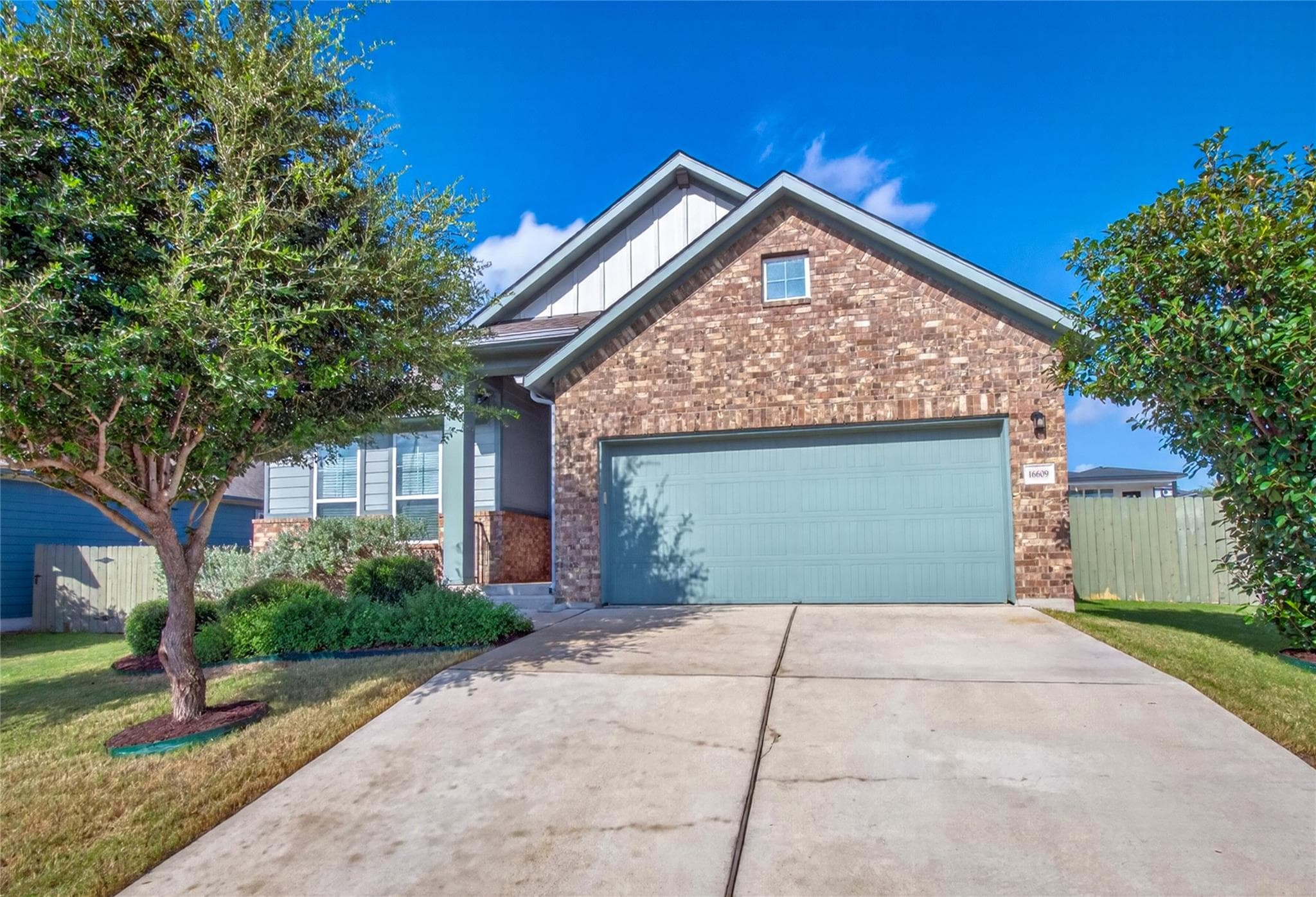 16609 Sumptuous Dr