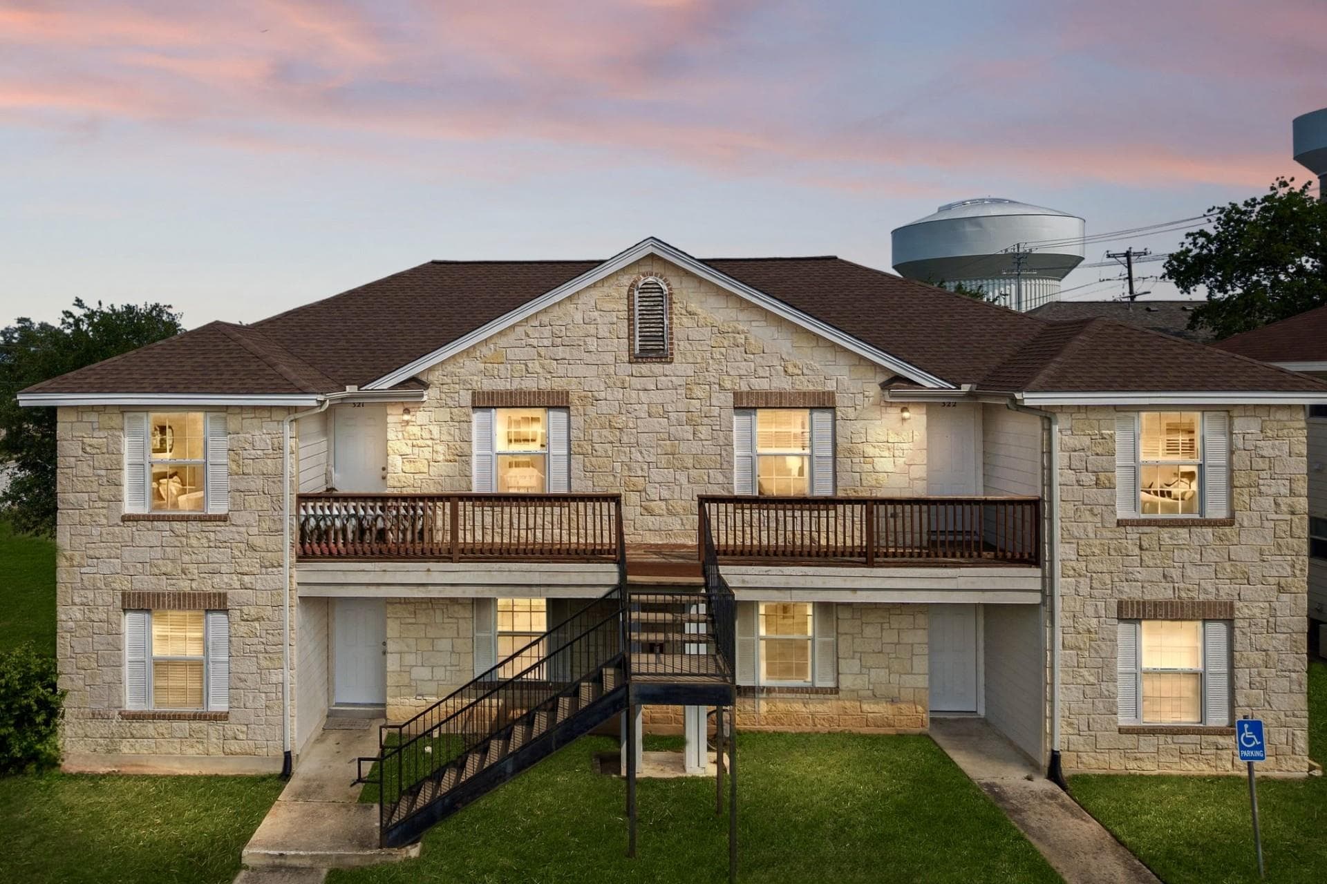 3301 El Salido Pkwy #822
