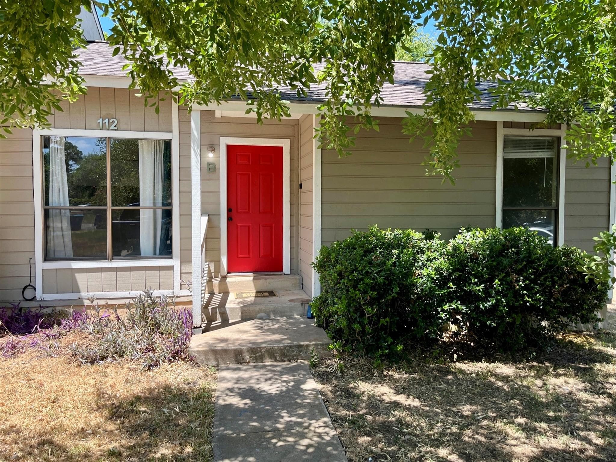 112 Hillside Cv #B