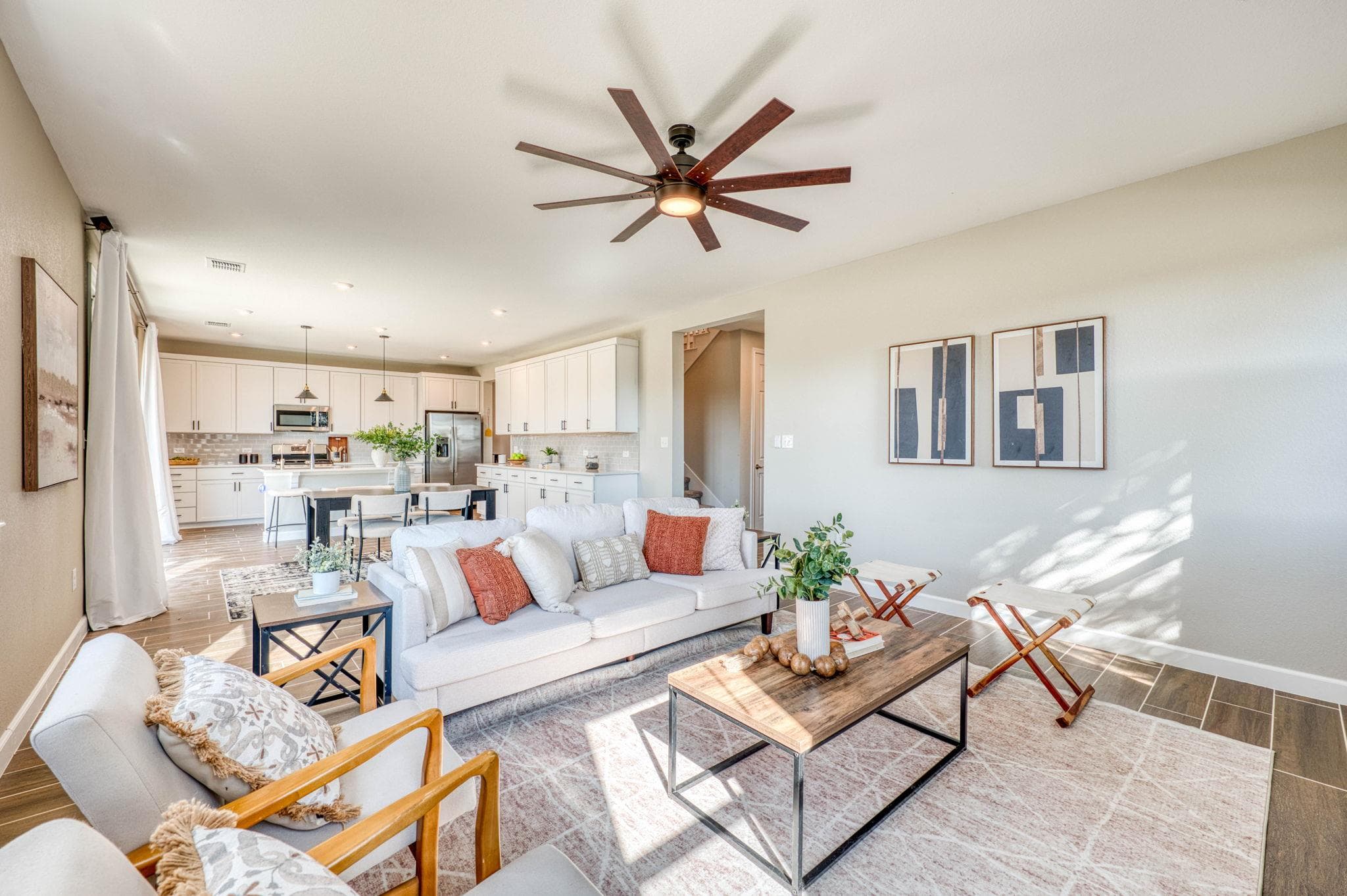 101 Plumbago Ln