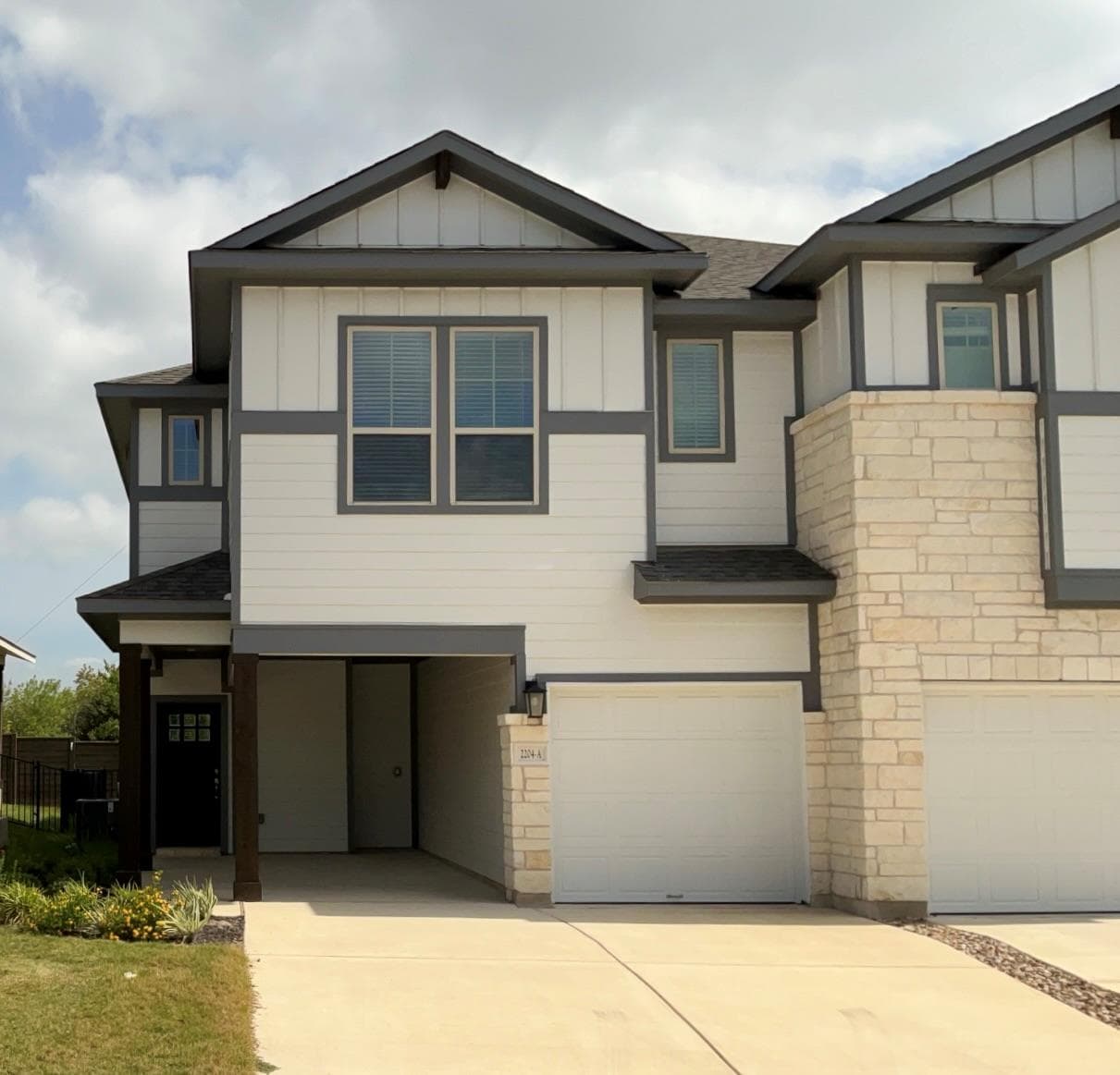 2204 Cornfield Dr #A