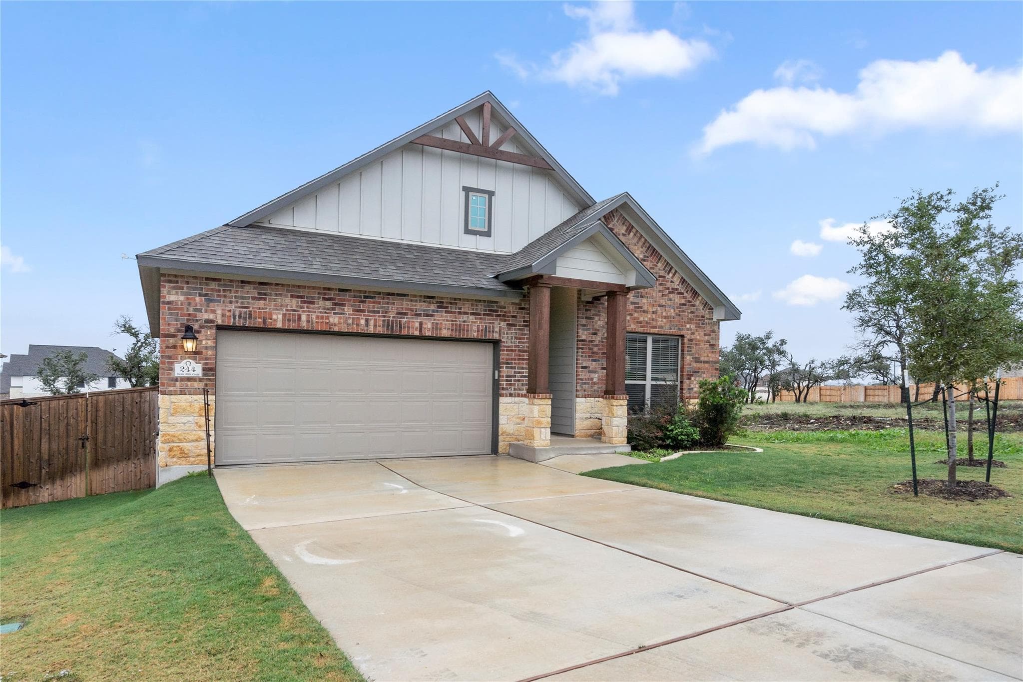 244 Scenic Hills Cir