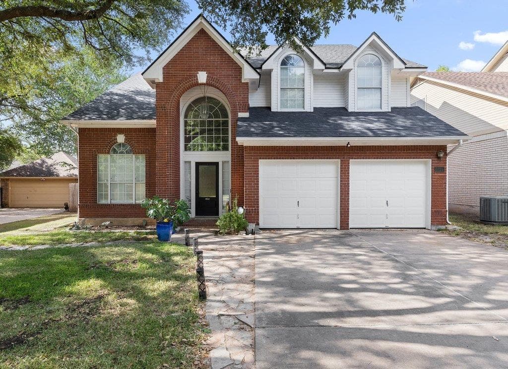 6215 John Chisum Ln