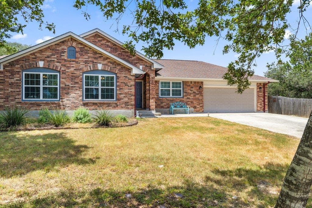 8 Stone Creek Cir