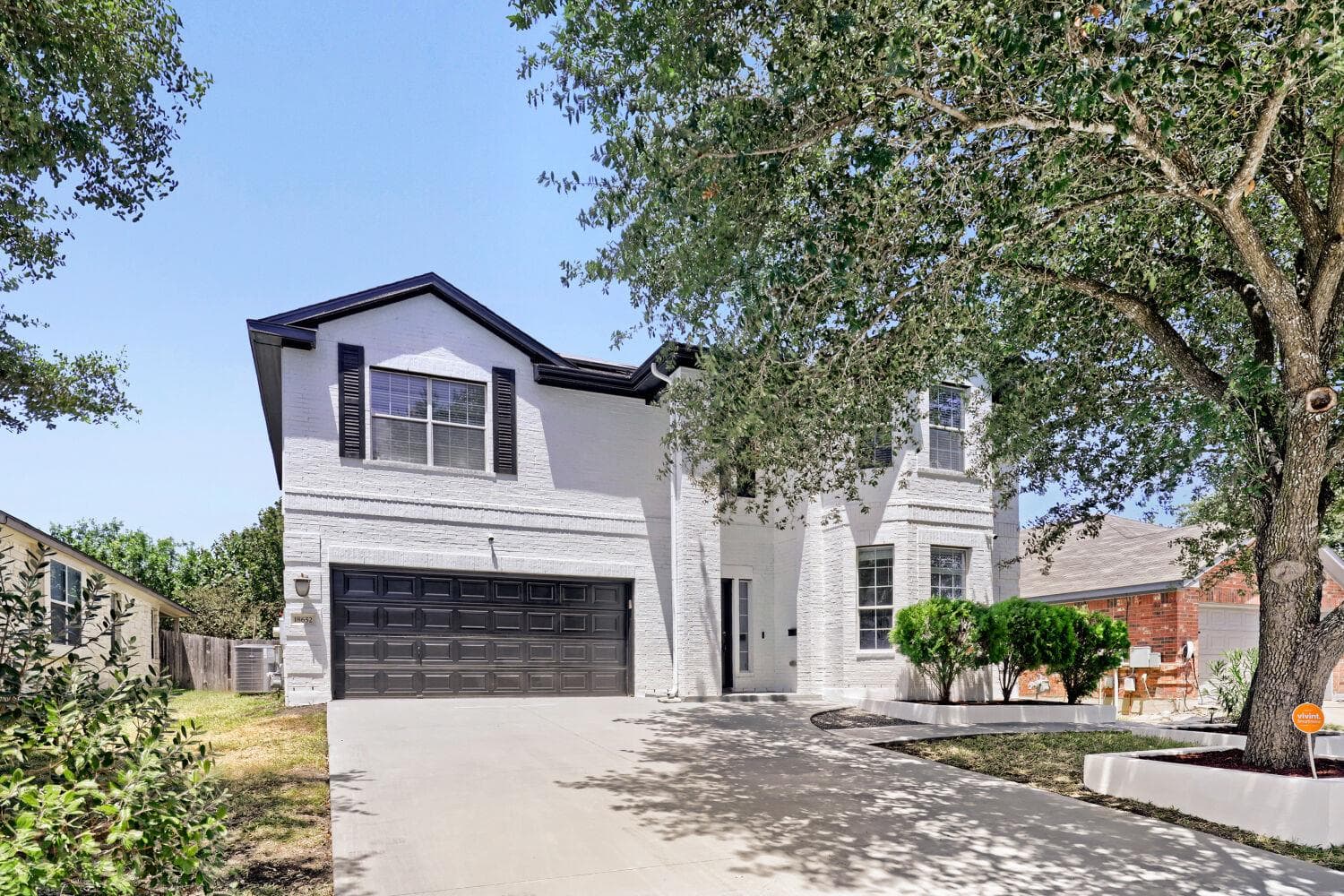 18652 E Dry Pond Dr