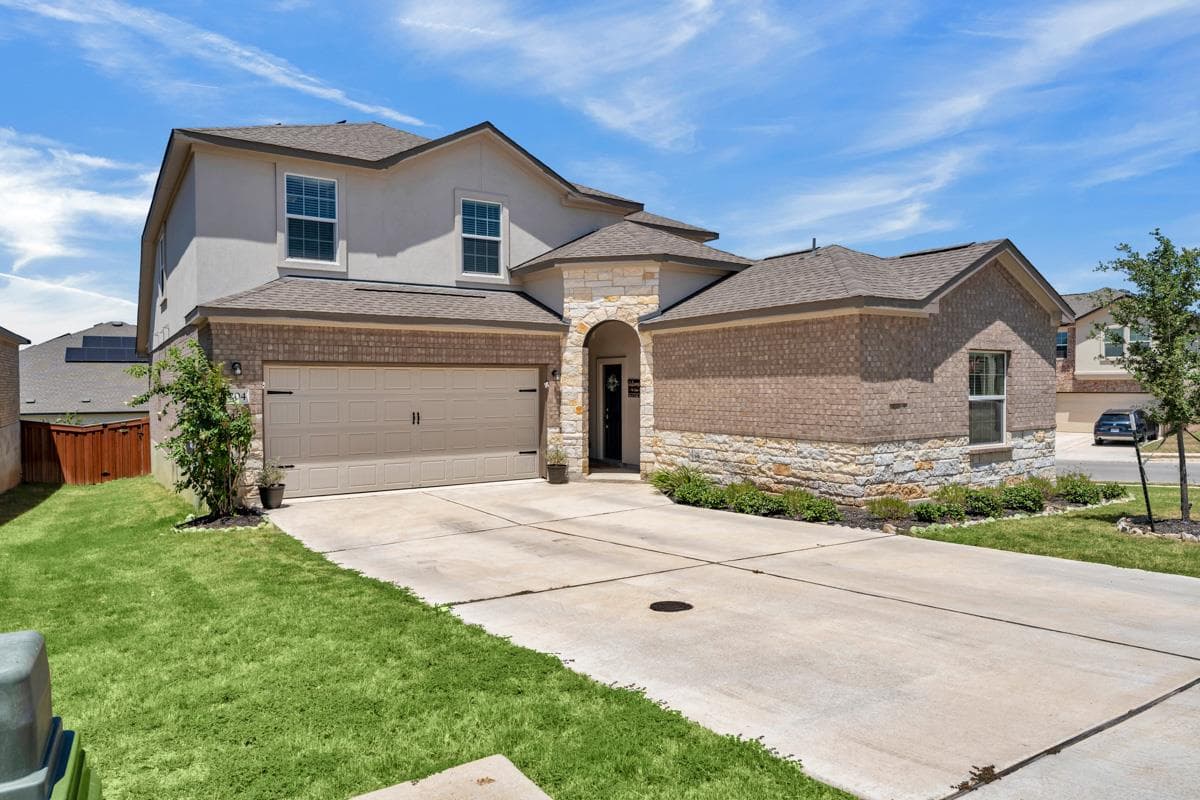 204 Lone Cedar Rd