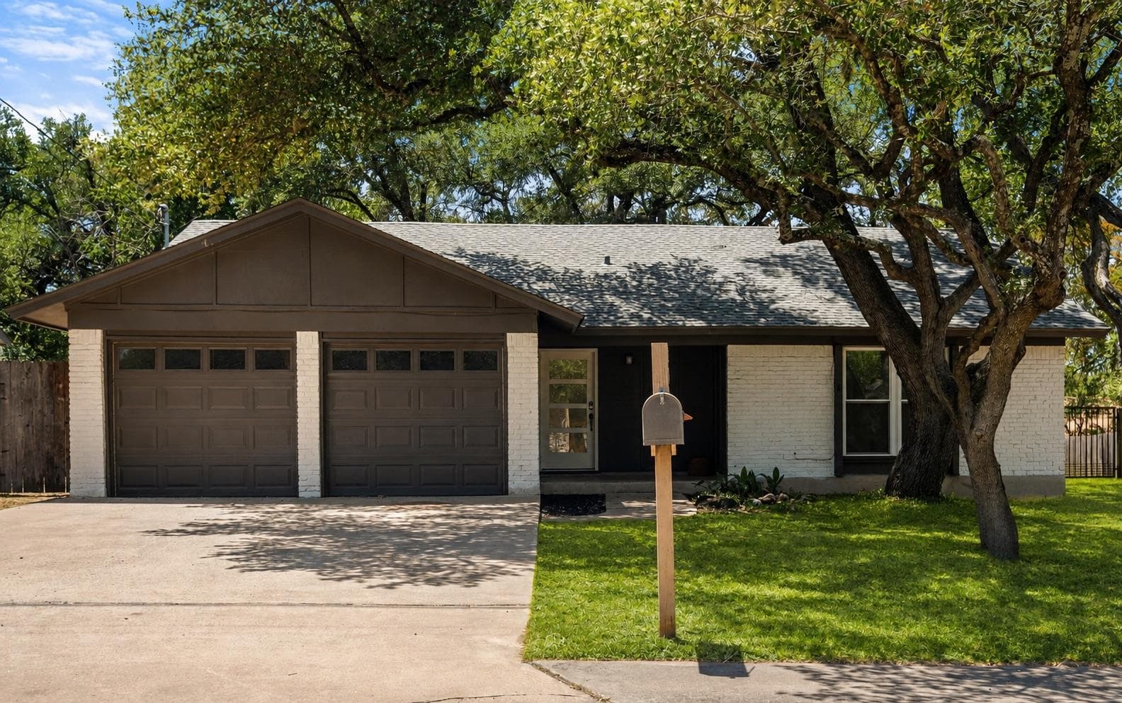 2307 Dijon Dr