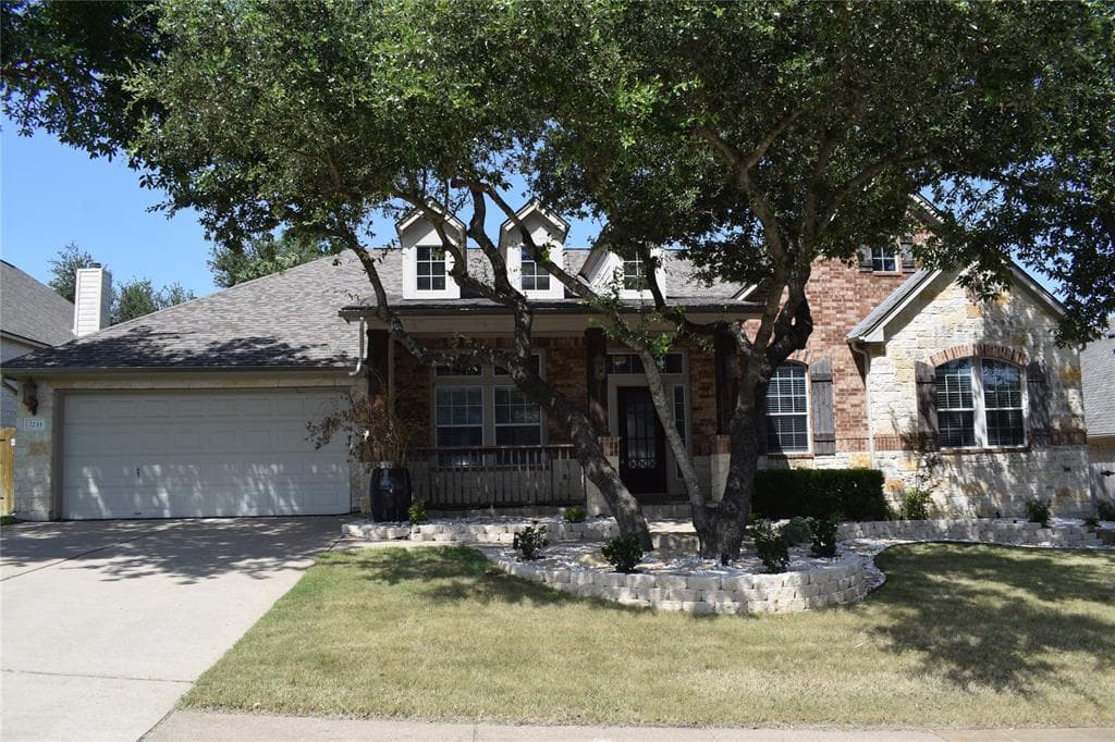 7233 Via Dono Dr