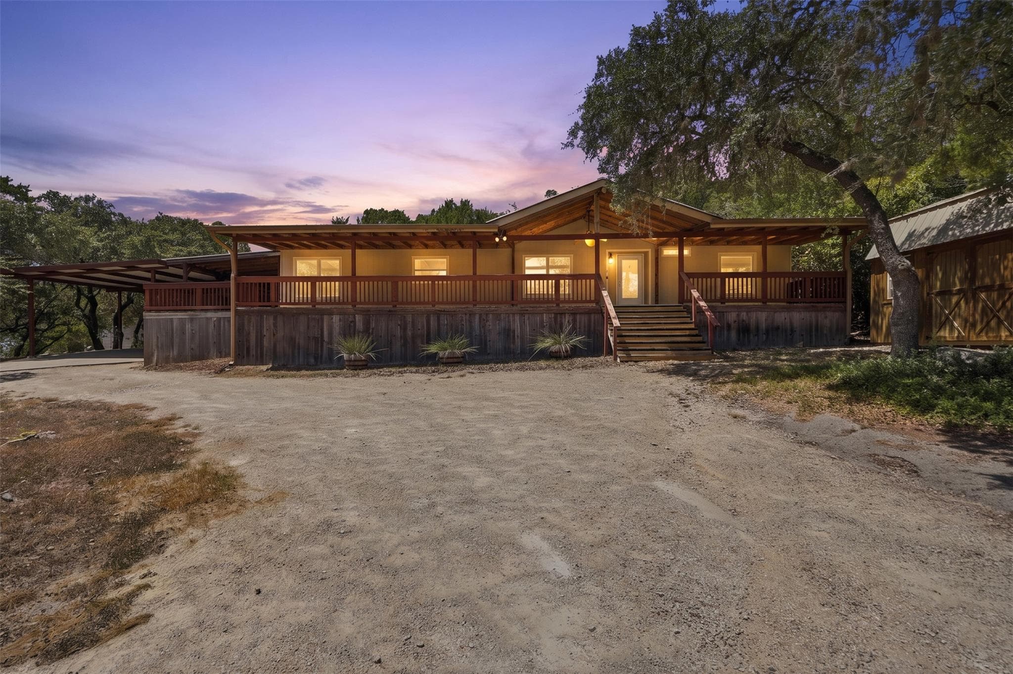 833 Nelson Dr