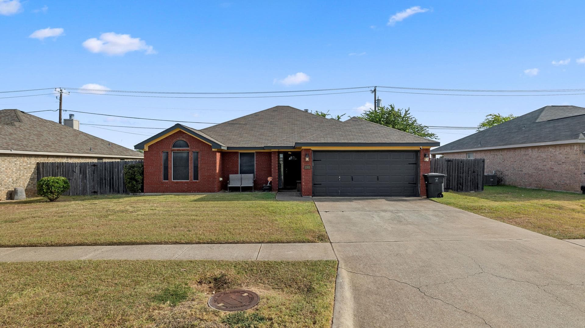 3301 Woodrow Dr