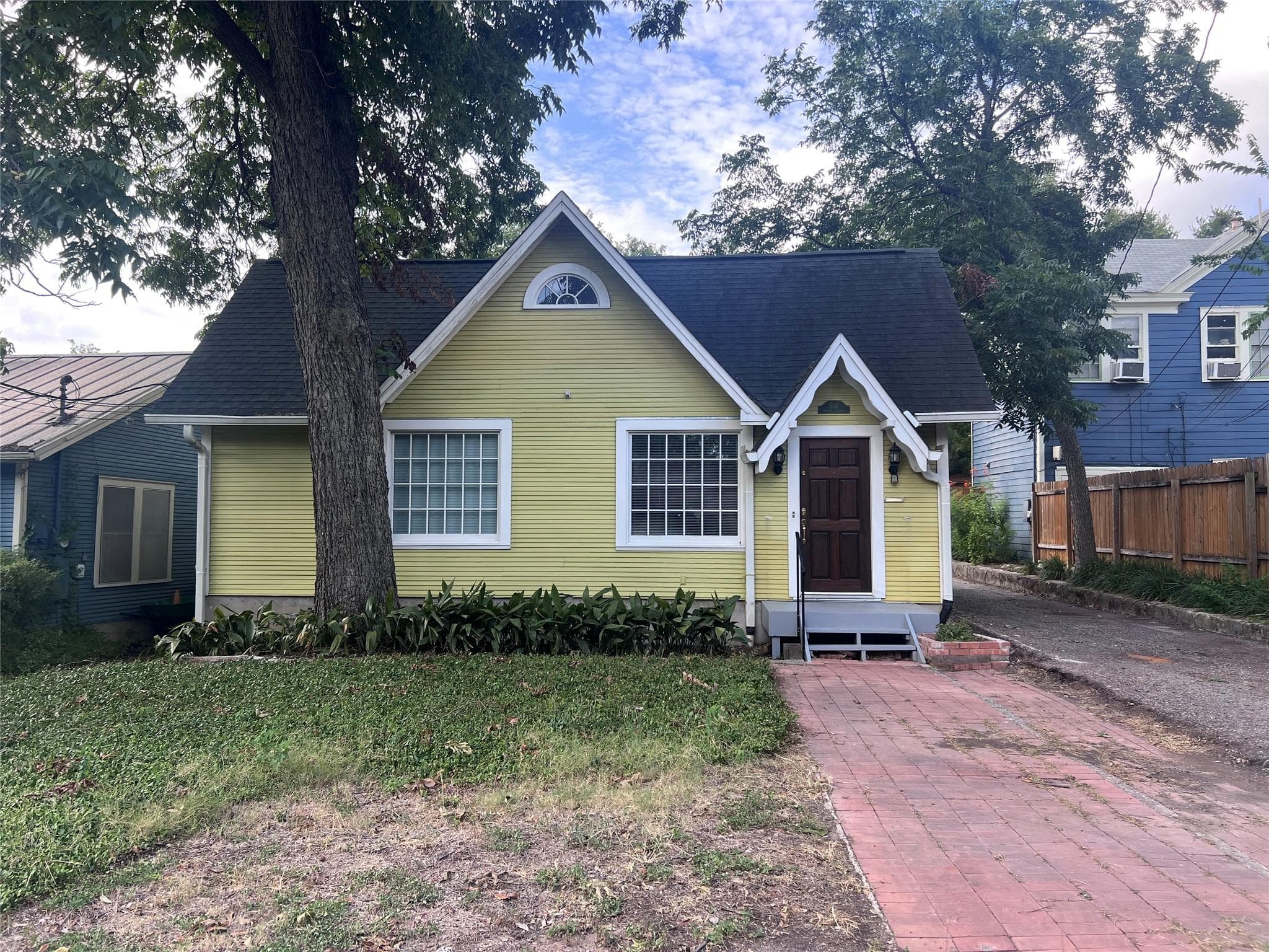 507 Harris Ave