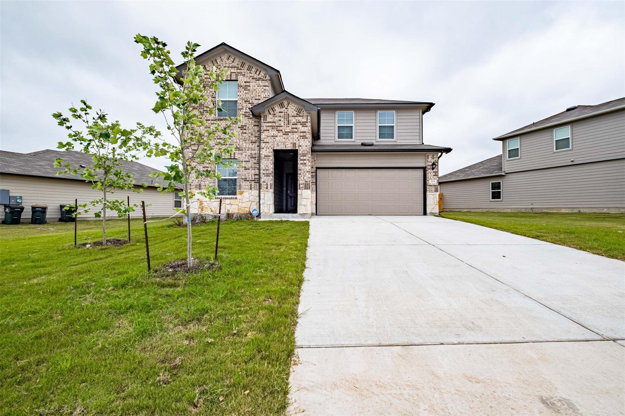 204 Lily Pond Trl