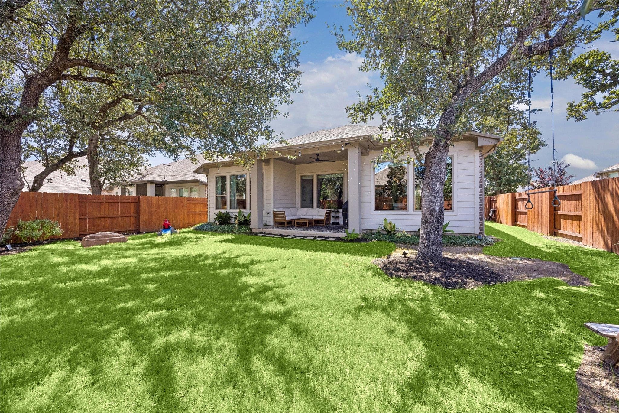 832 Whitetail Dr