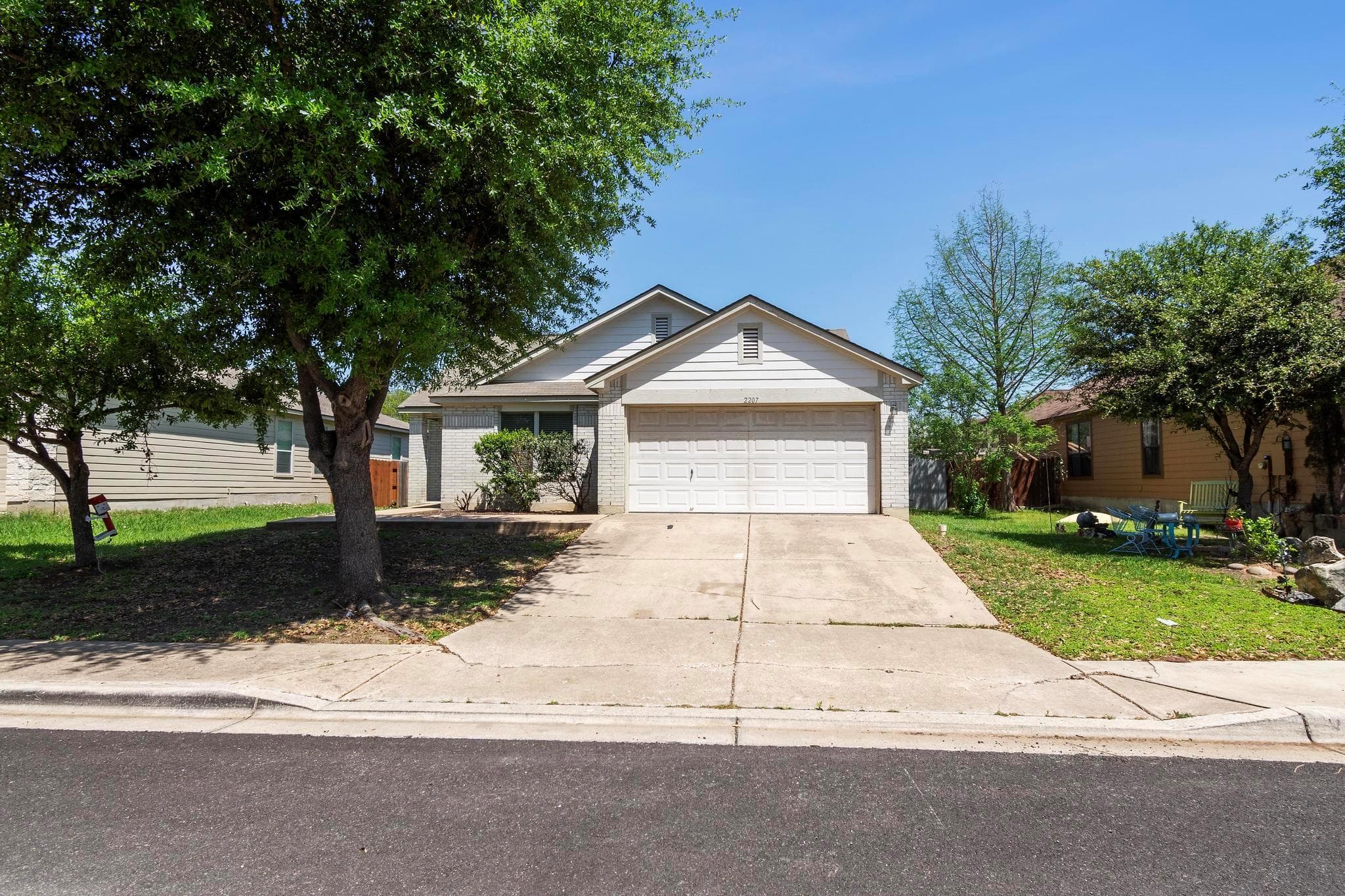 2207 Kuykendall Dr