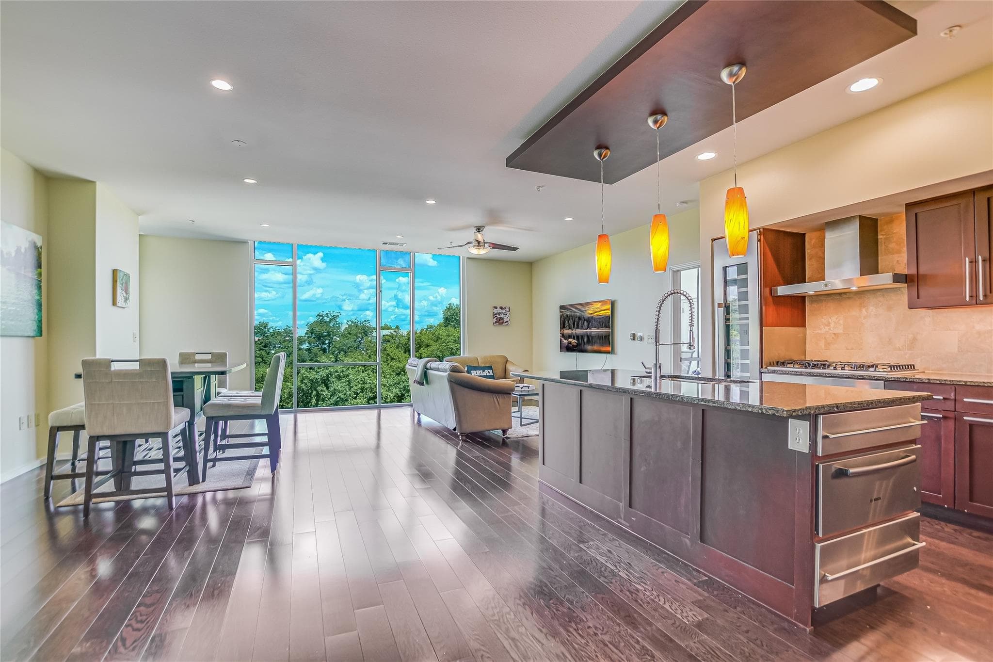 1600 Barton Springs Rd #3504