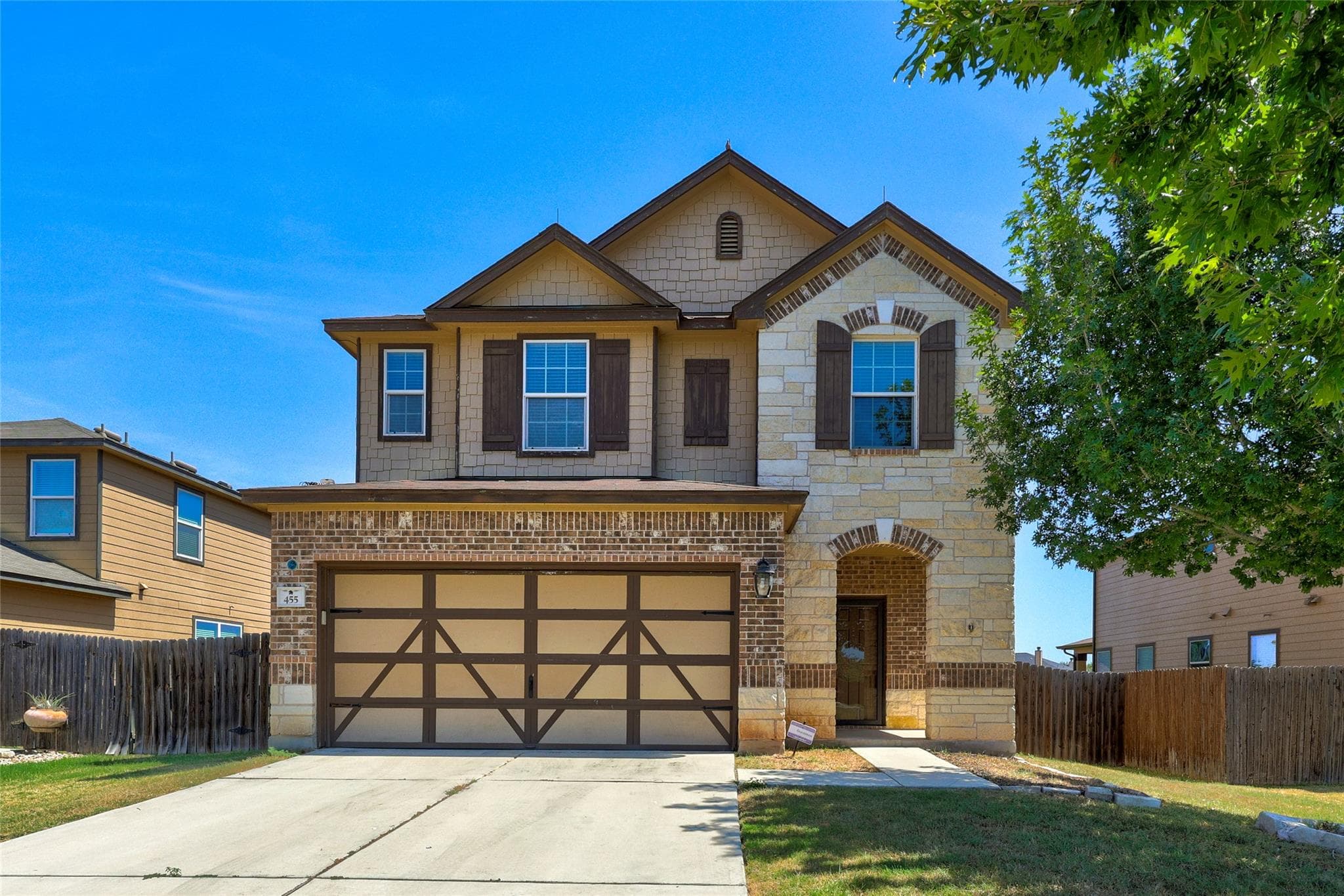 455 Gina Dr