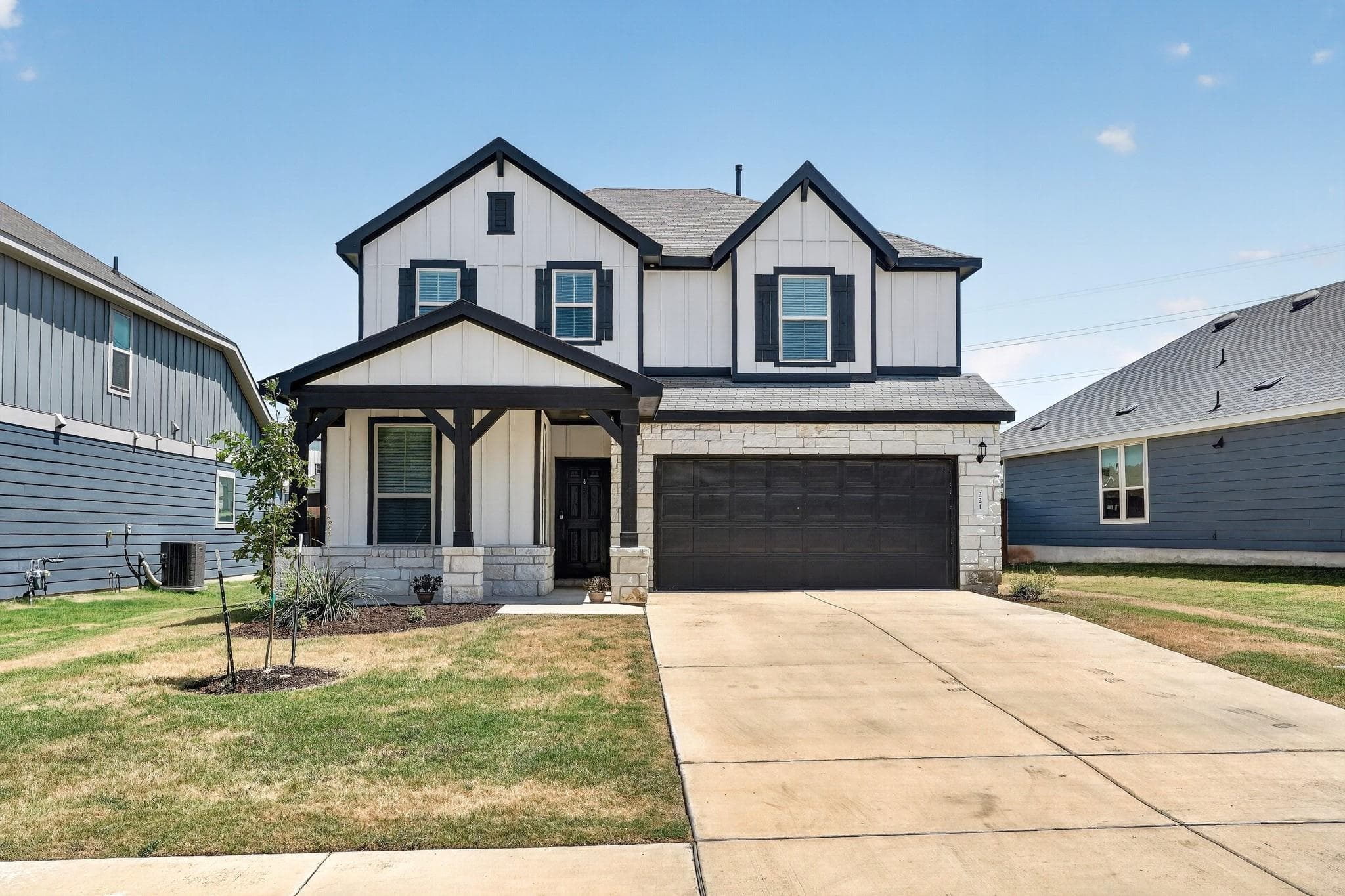 221 Sand Lily Ln