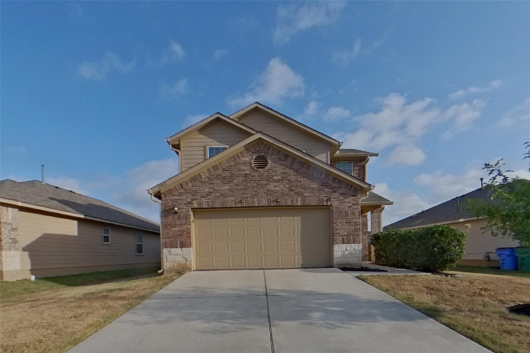 15012 Custis Ln