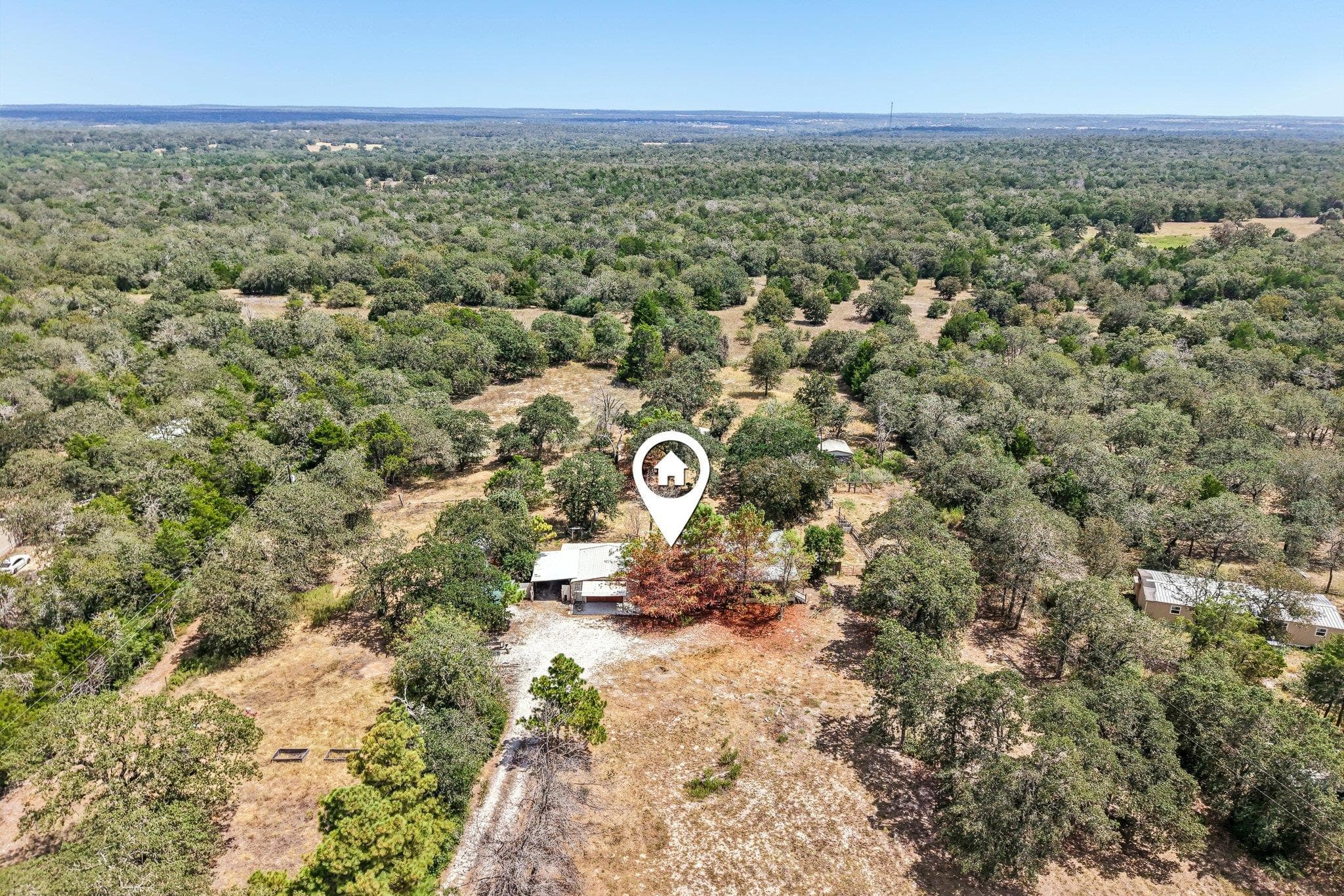664 Hidden Oaks Dr