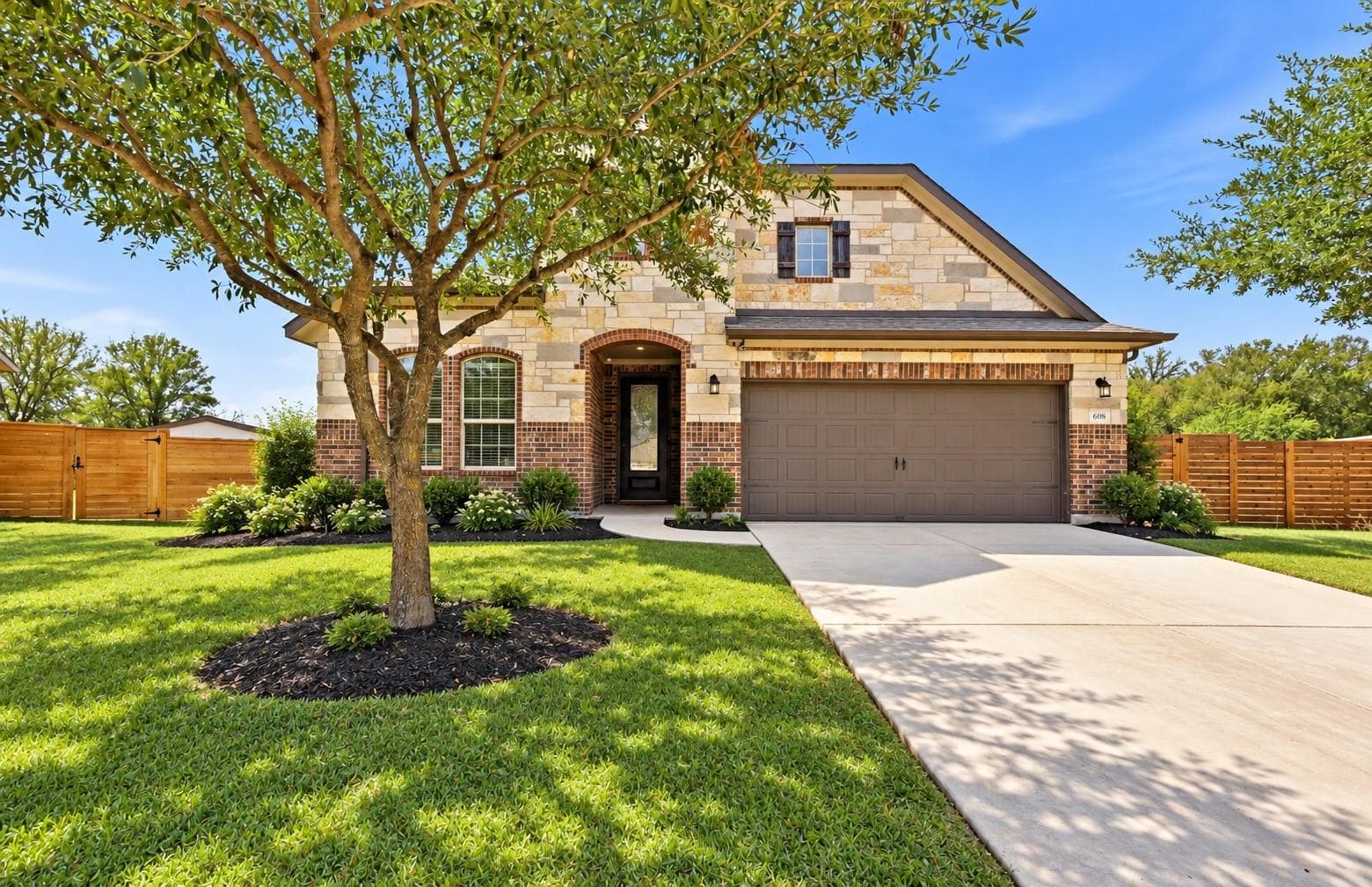 608 Wincliff Dr