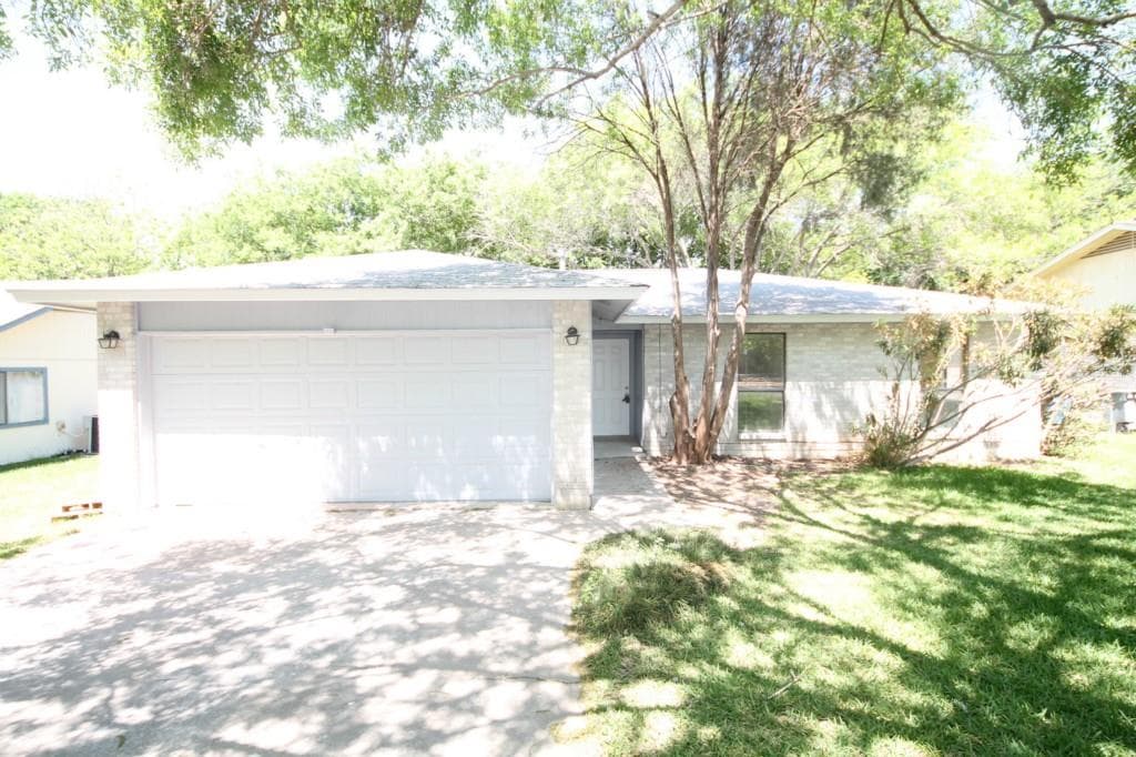 12708 Lamppost Ln