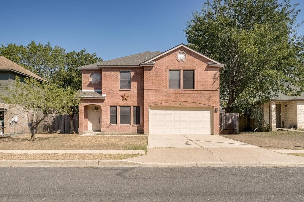 7903 Bramble Bush Dr