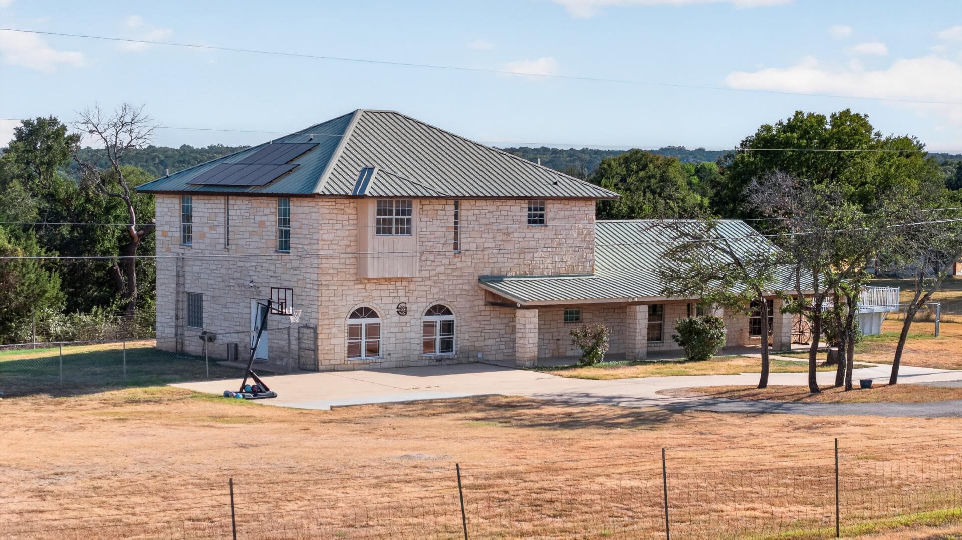 24517 Fm 2670 Rd
