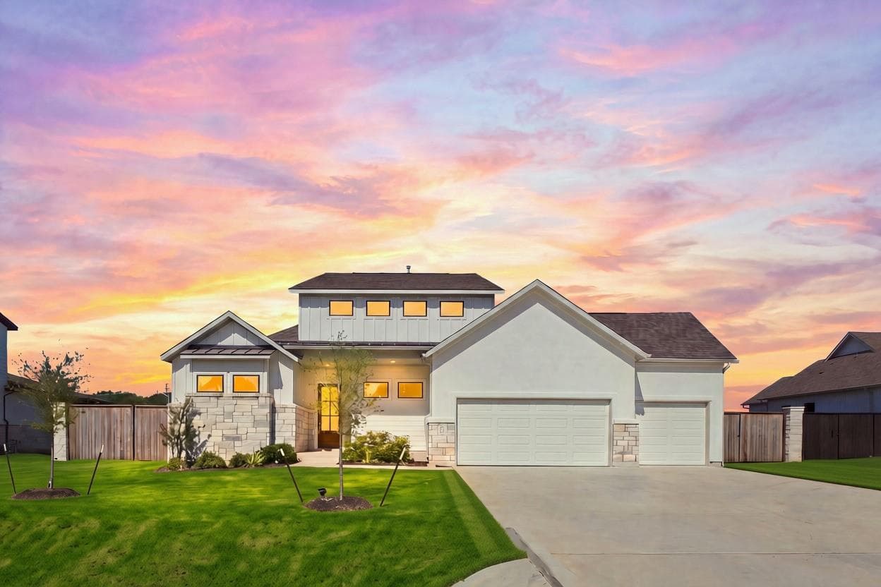 145 McNaughton Dr