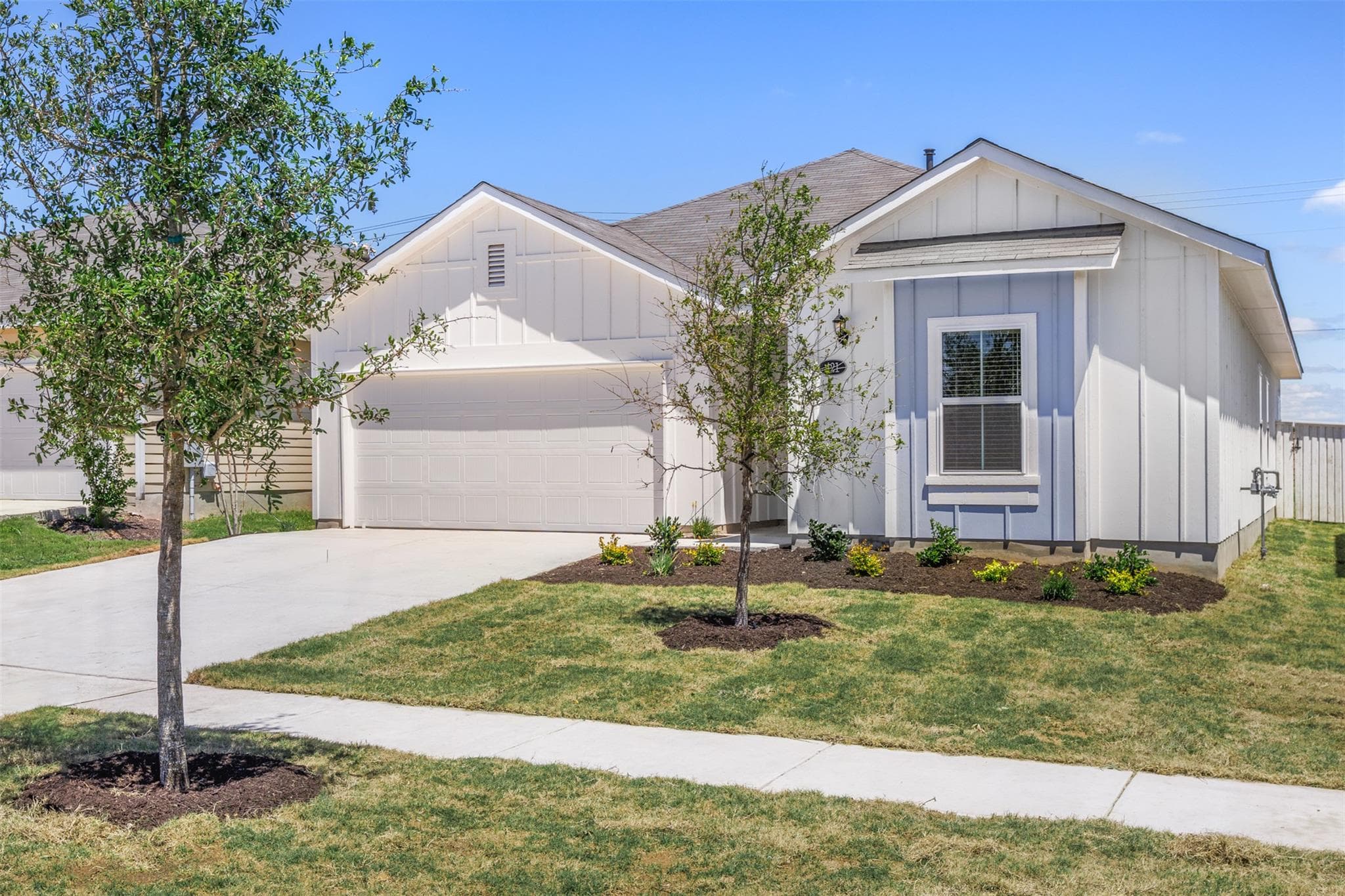 421 Hortus Dr