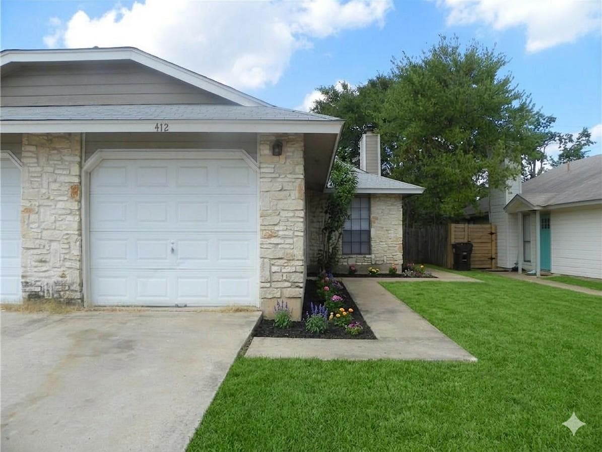 412 CYPRESS Ln #412