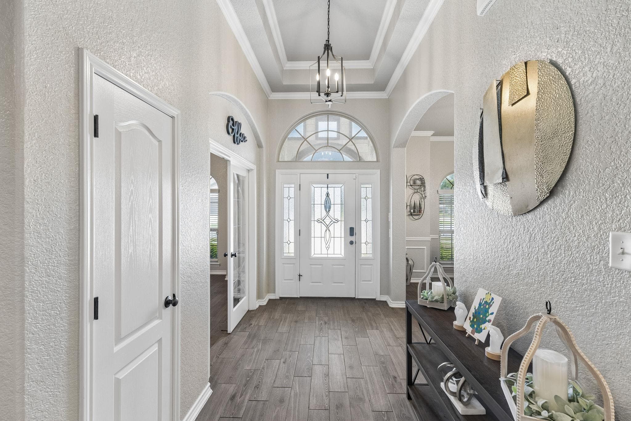 5309 La Piedra Ln