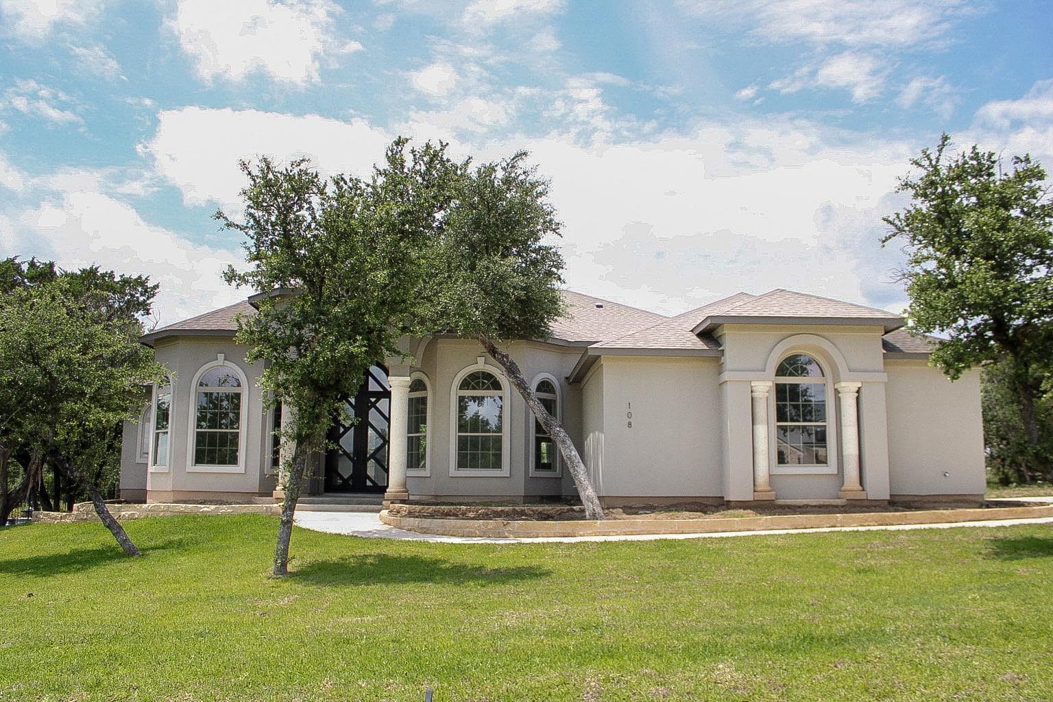 108 Lakeview Estates Dr