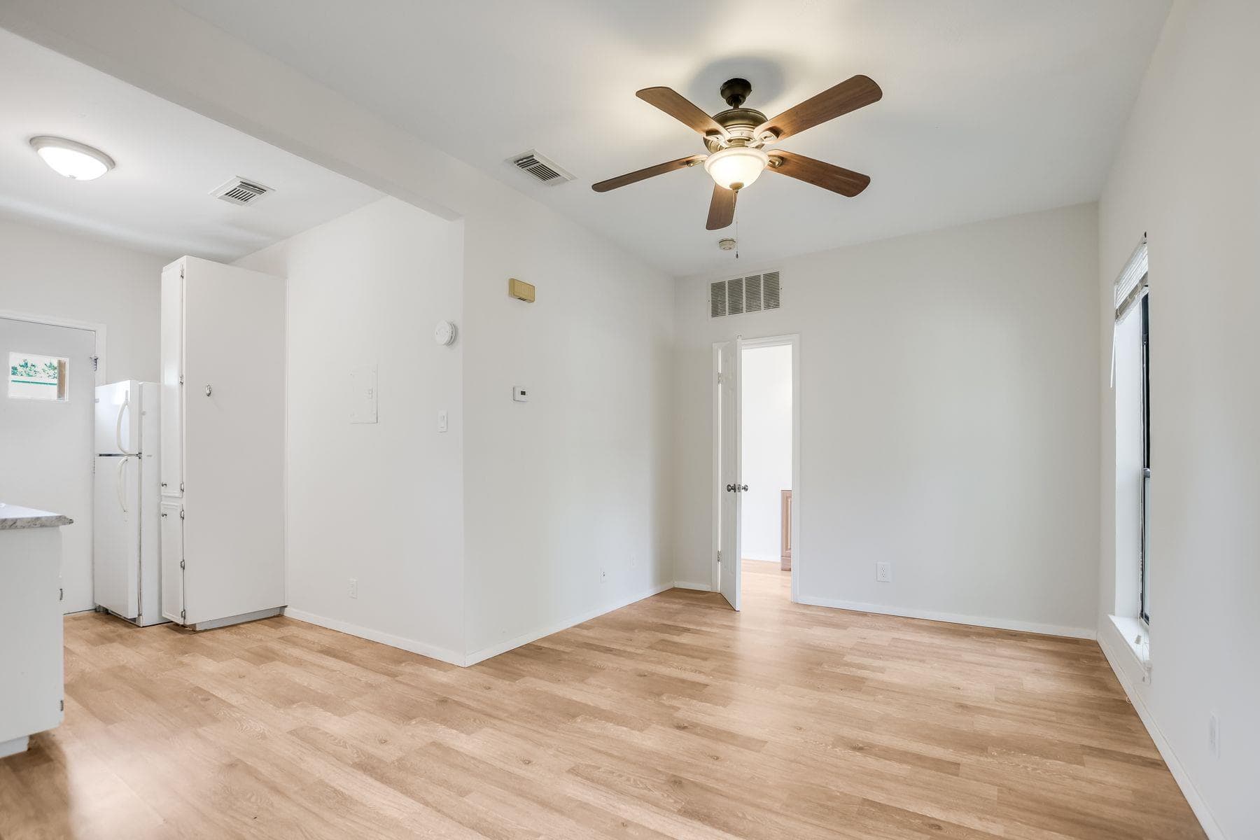4401 Speedway None #207